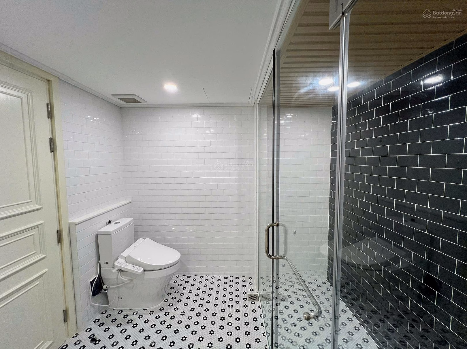 Super vip - the most worth buying duplex apartment today - extremely large area of ​​350m2
