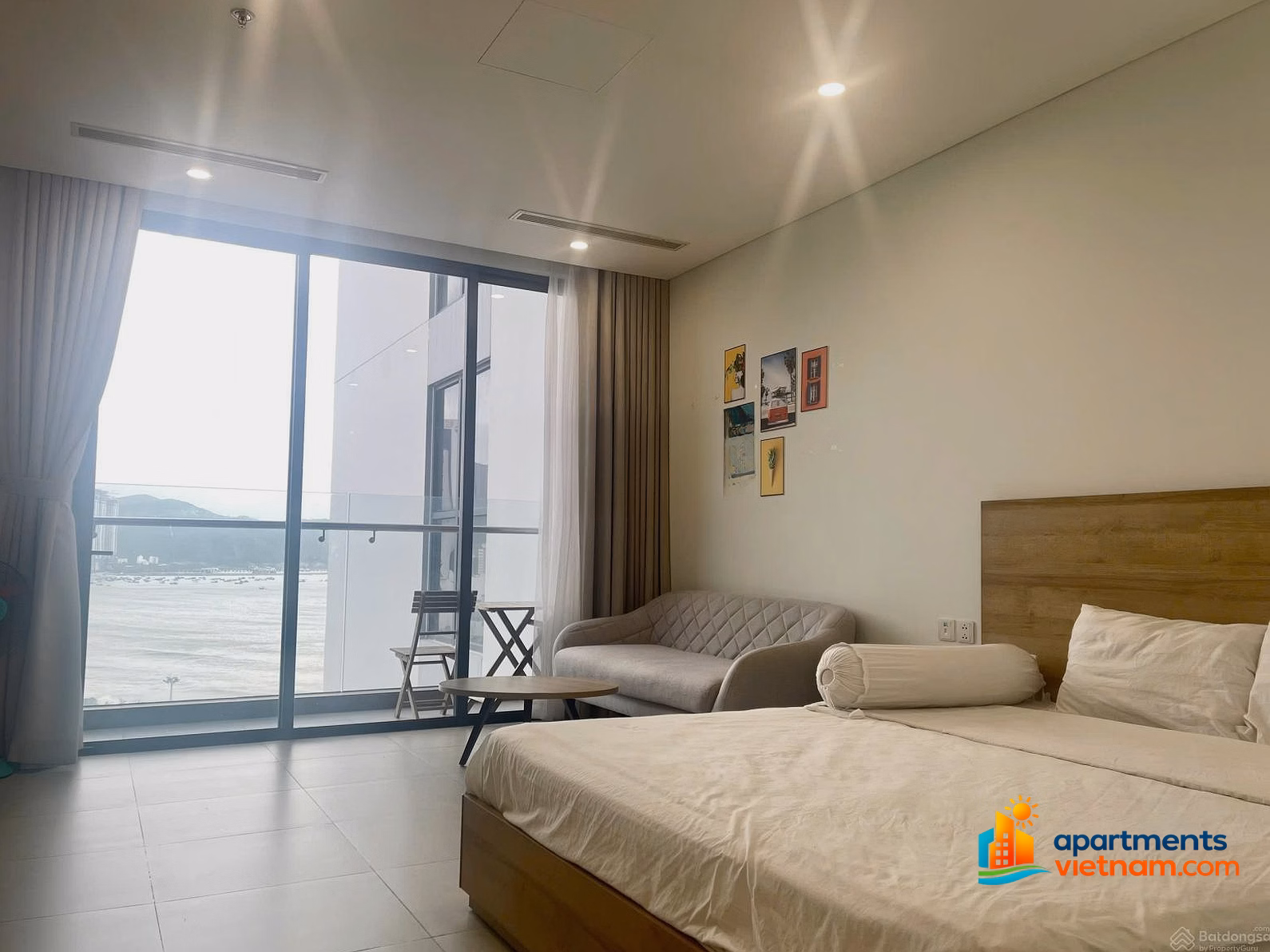 Studio apartment for sale with Northeast sea view price 3,050 billion 0901 383 ***