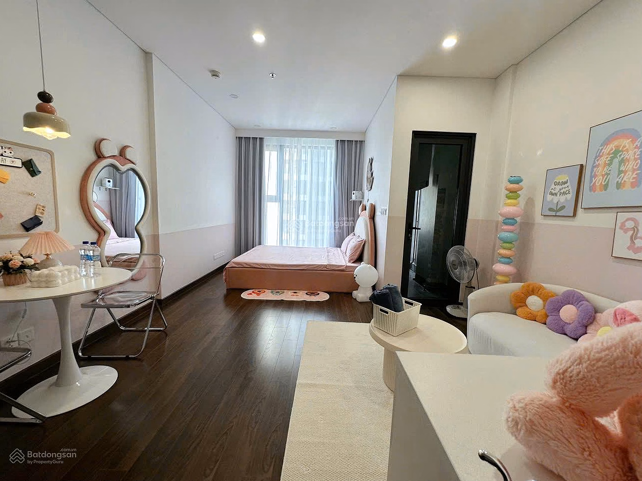 We specialize in providing the cheapest apartments for rent at Vinhomes Smart City, priced from only 5.5 million/month