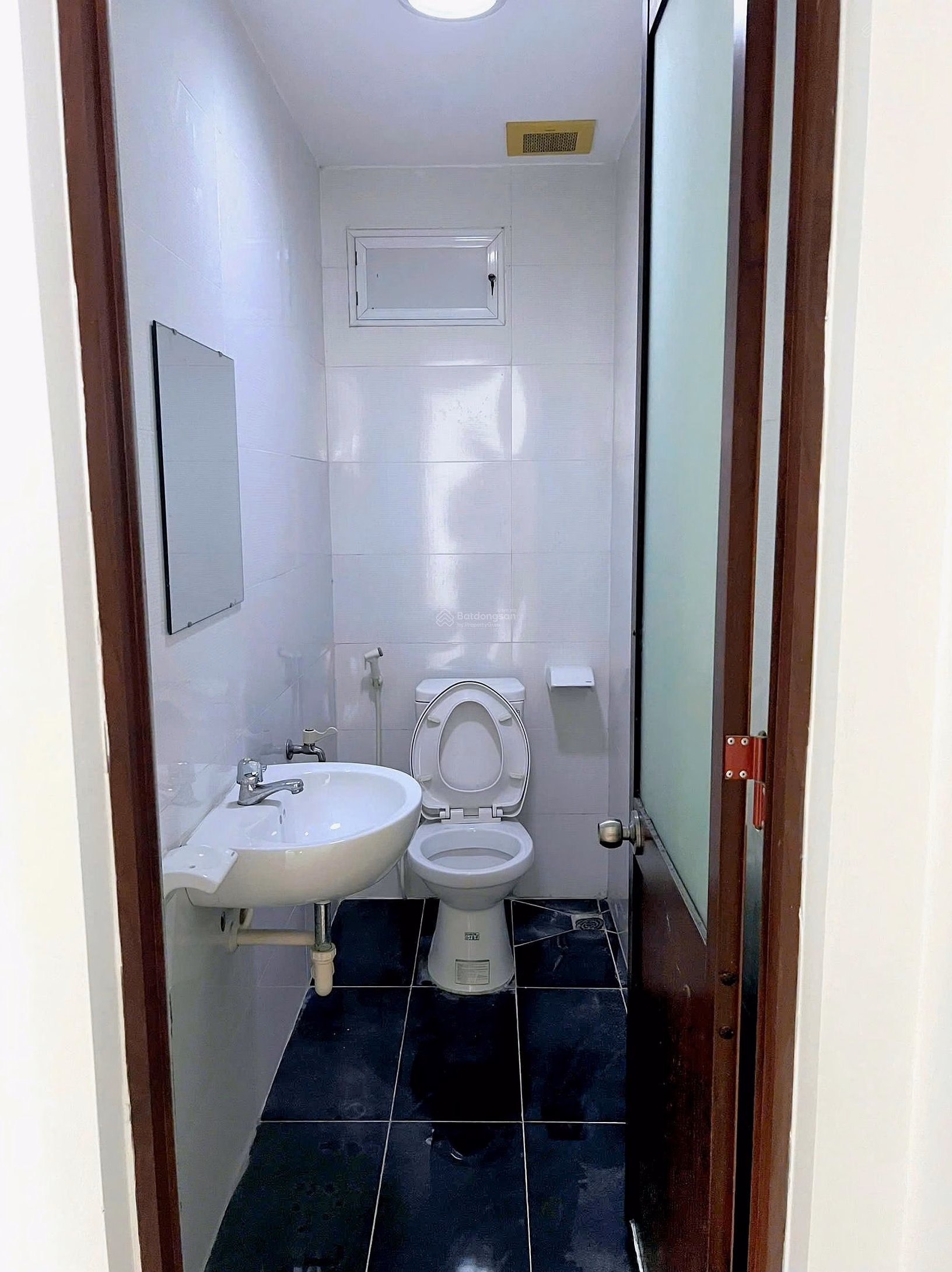Thai Son apartment (Tan Tao 1) only 5 minutes from Aeon Binh Tan - pink book available - extremely wide area 153m2 (3 bedrooms, 4 bathrooms)