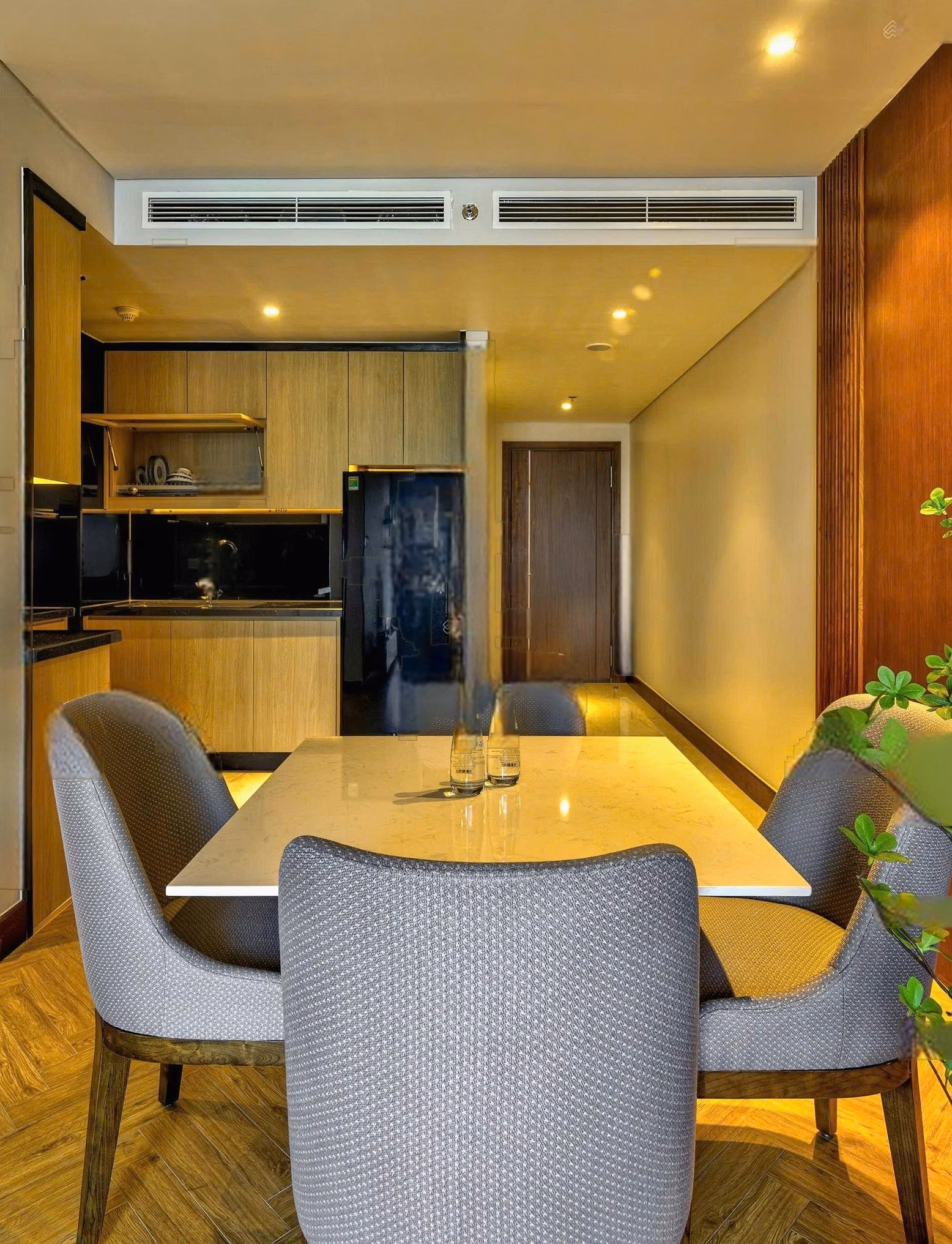 I need to rent a 5* 1 bedroom apartment in Da Nang Wyndham with sea view 68 m2 for 30 million/month***