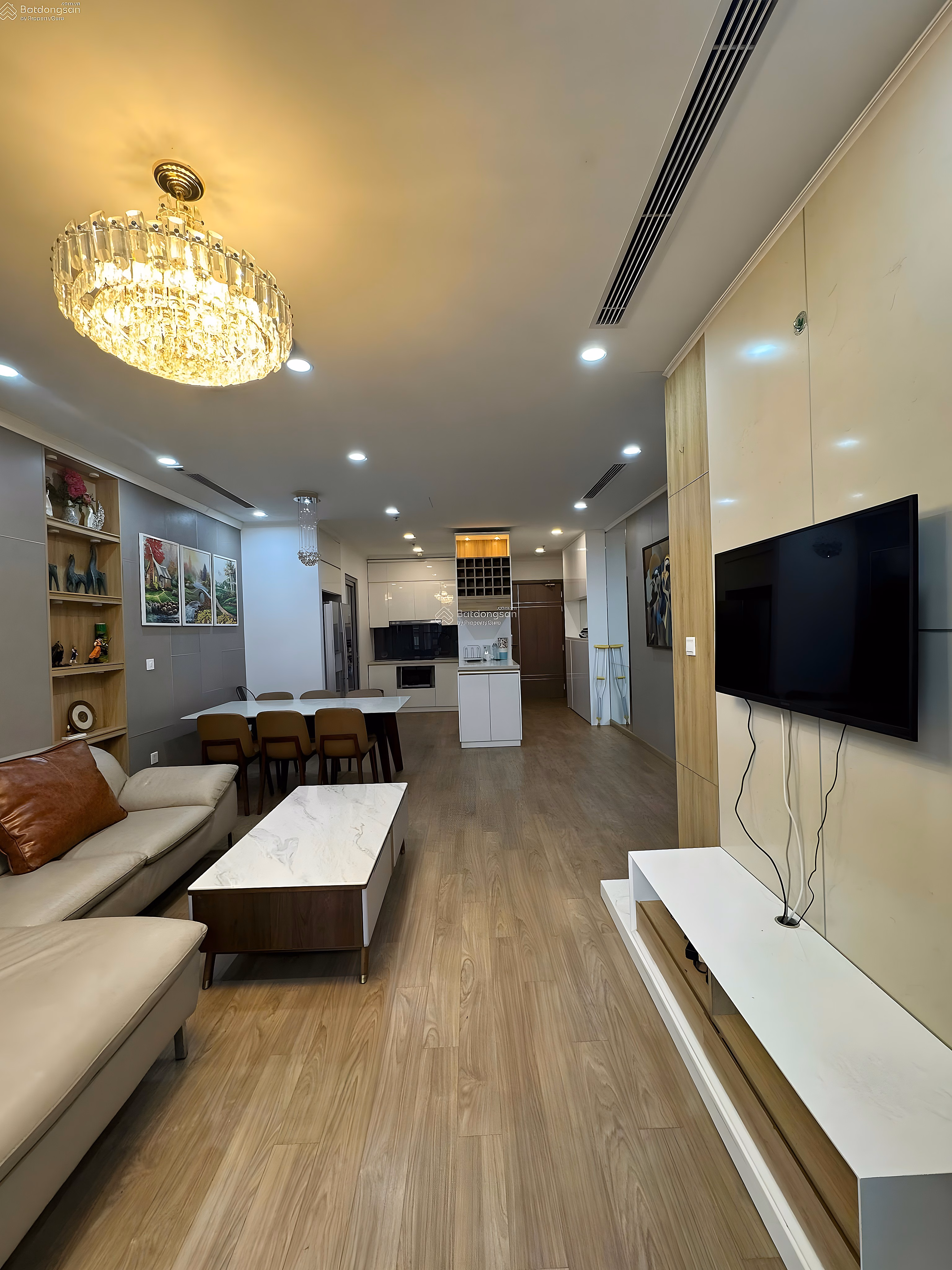 (New) Urgent sale of apartment 3N 2VS, 106m2, price 9.X billion, BC Southeast fully furnished, Vinhomes Gardenia project