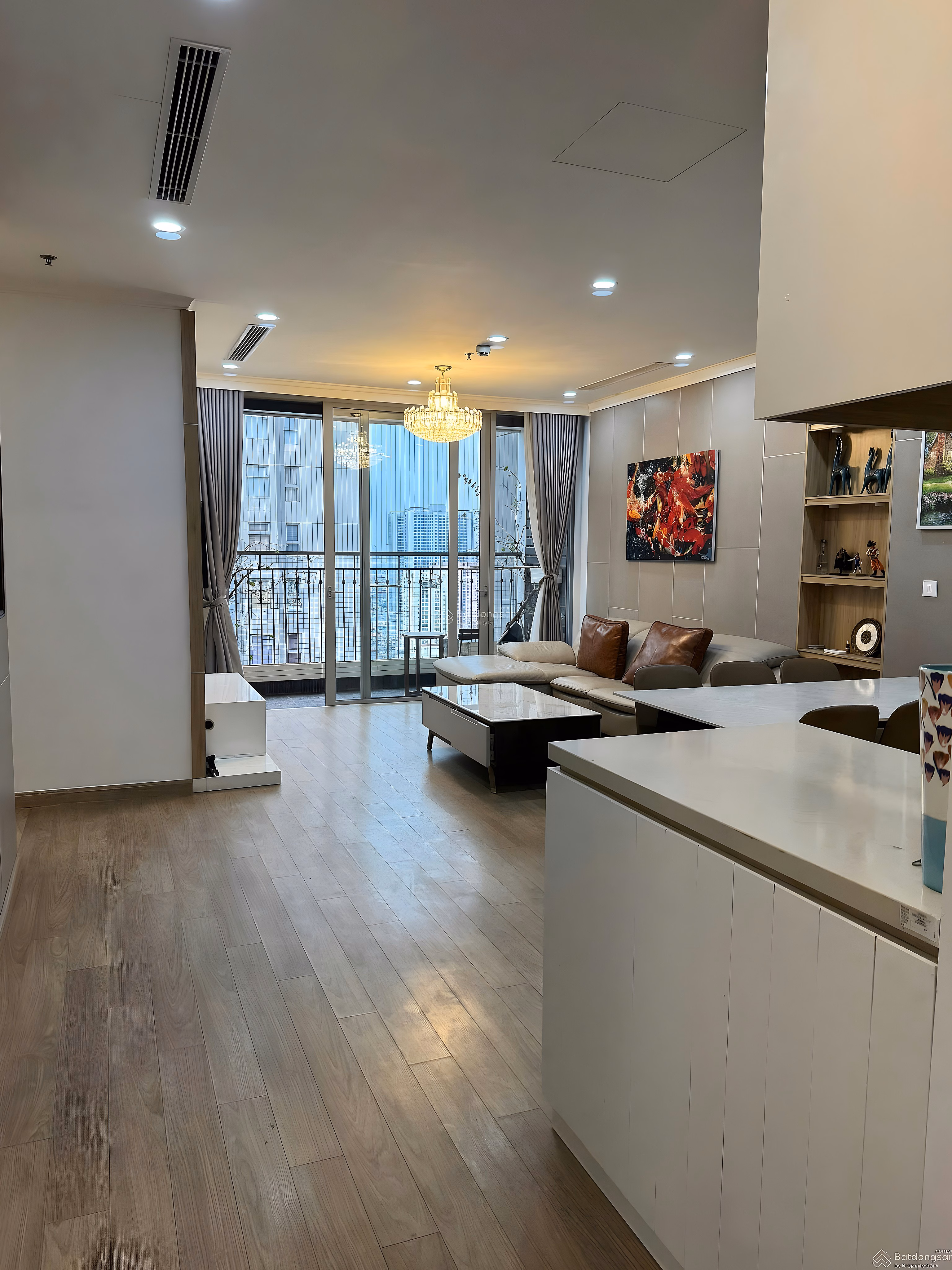 (New) Urgent sale of apartment 3N 2VS, 106m2, price 9.X billion, BC Southeast fully furnished, Vinhomes Gardenia project