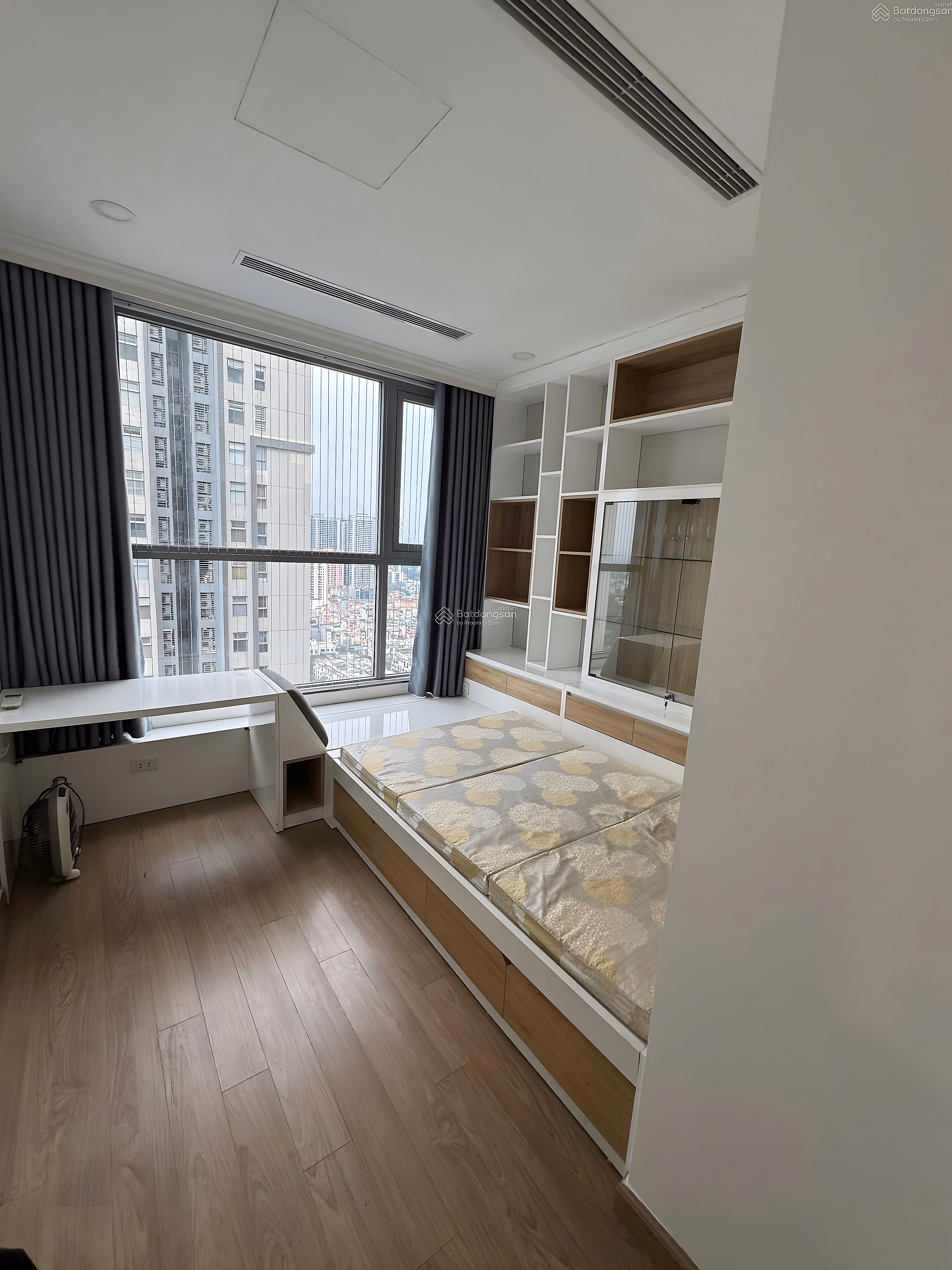 (New) Urgent sale of apartment 3N 2VS, 106m2, price 9.X billion, BC Southeast fully furnished, Vinhomes Gardenia project
