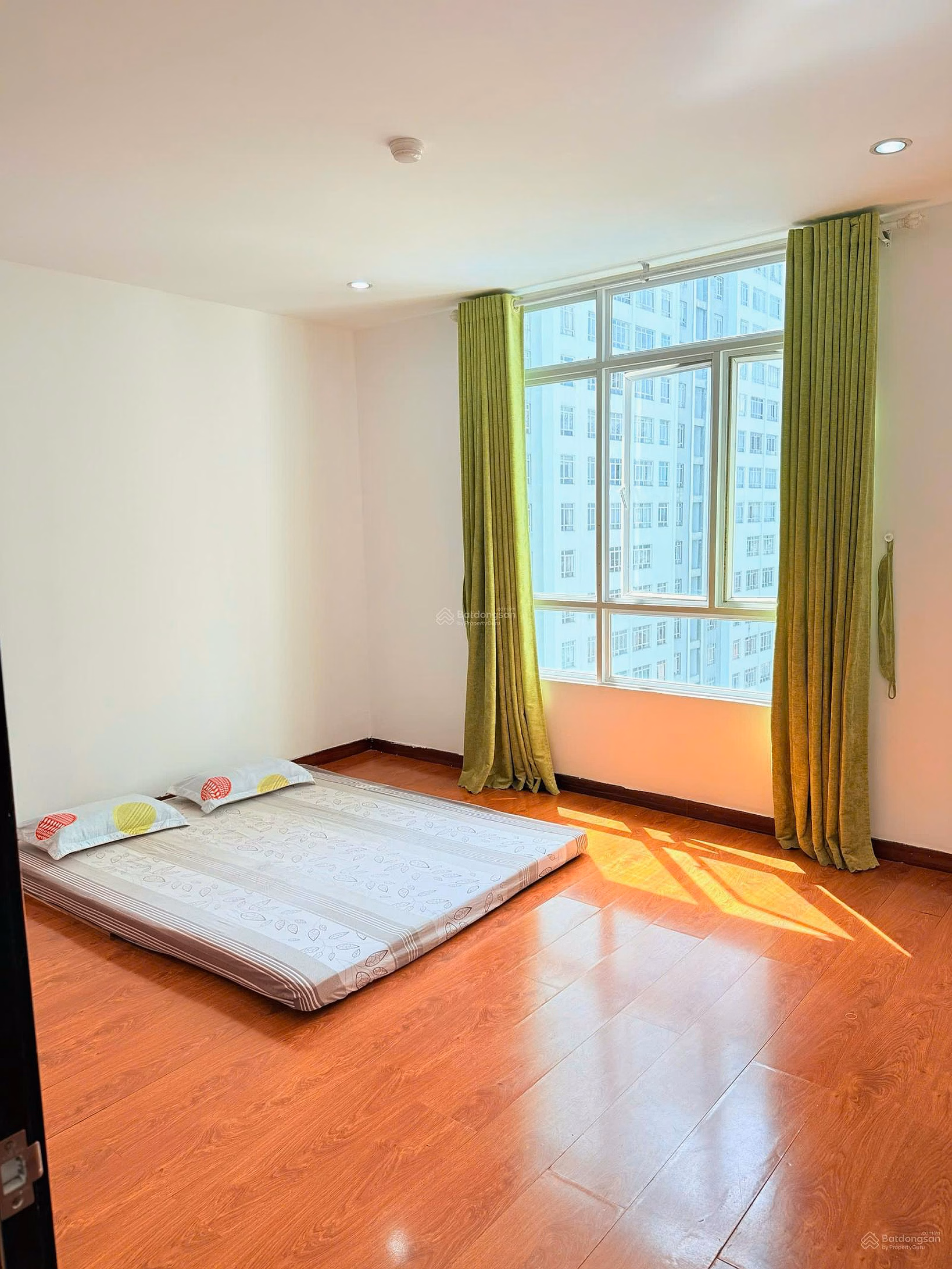 Duplex apartment for sale in Giai Viet Hoang Anh Gia Lai, Ta Quang Buu, District 8, area 230m2