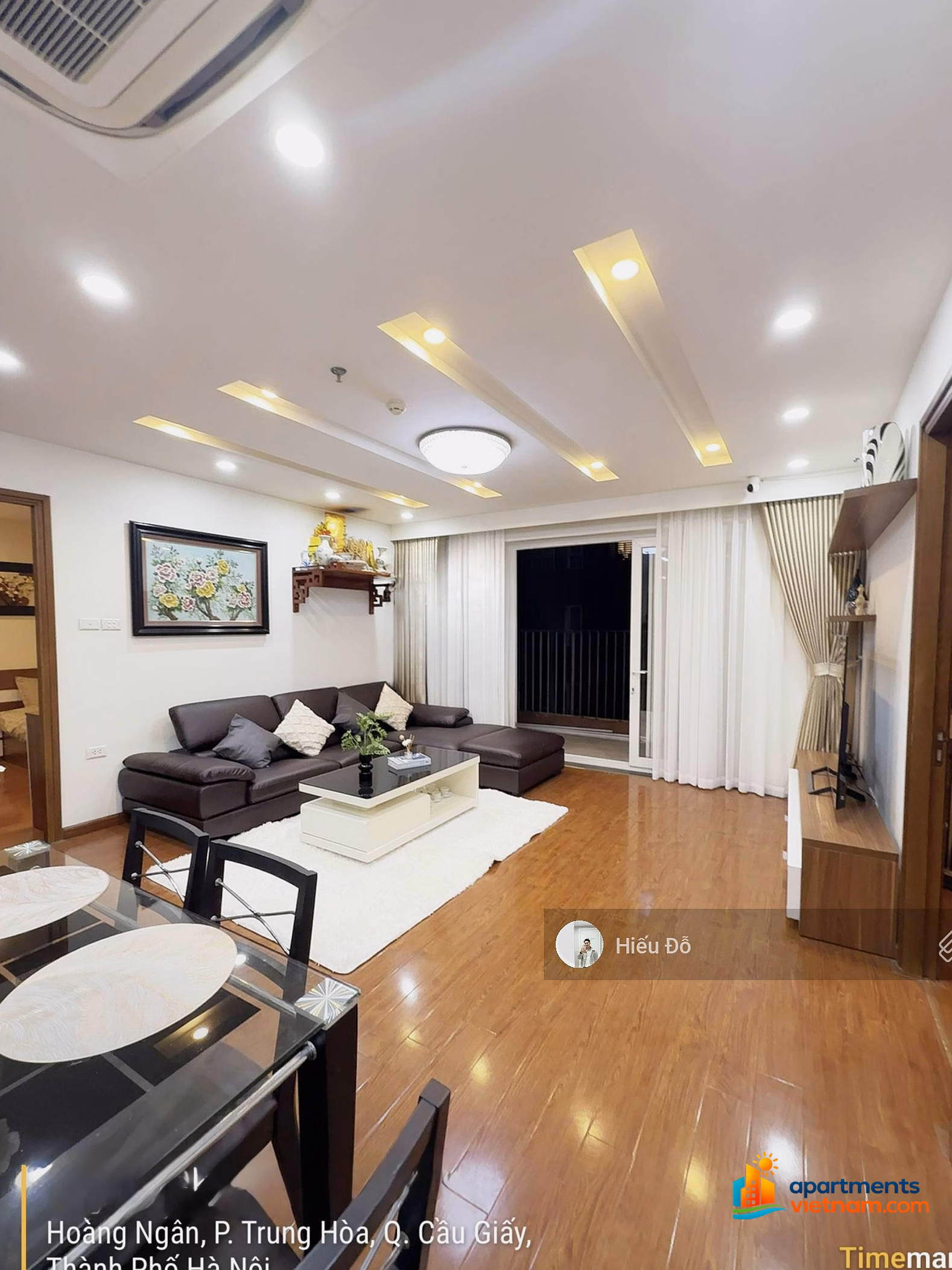 N04 Udic Complex for rent 130m2, 3 bedrooms, 2 bathrooms fully furnished. Price is only 20 million/month. There is always a car slot when entering