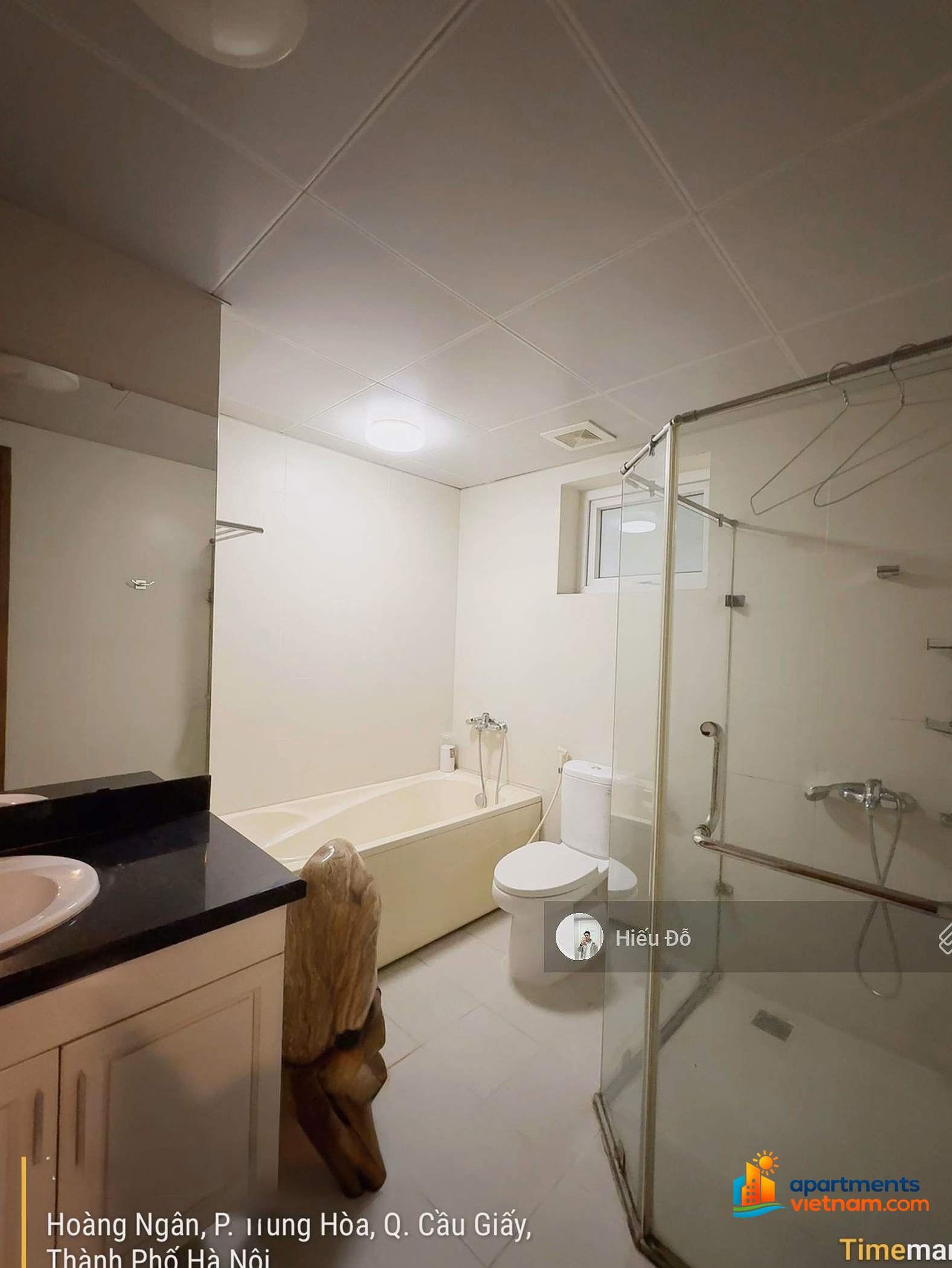 N04 Udic Complex for rent 130m2, 3 bedrooms, 2 bathrooms fully furnished. Price is only 20 million/month. There is always a car slot when entering