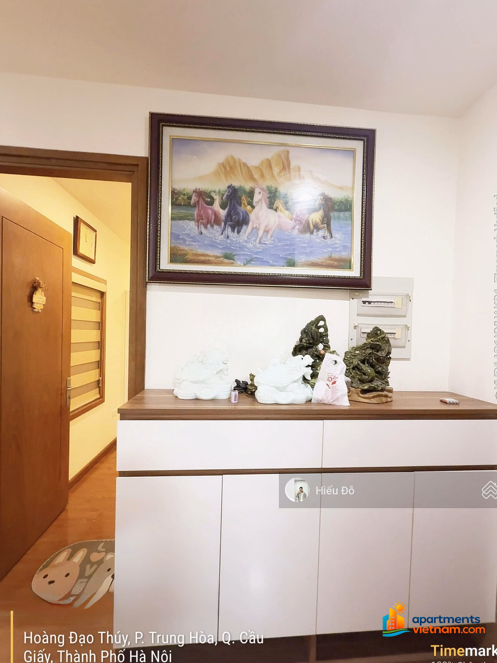 N04 Udic Complex for rent 130m2, 3 bedrooms, 2 bathrooms fully furnished. Price is only 20 million/month. There is always a car slot when entering