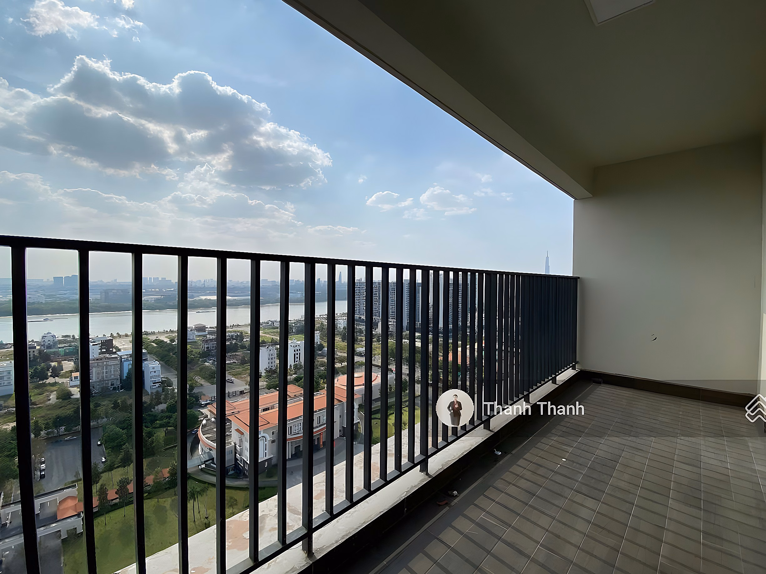 REAL HOUSE - REAL PRICE - TRANSFER OF 4 BEDROOM APARTMENT VISTA VERDE RIVER VIEW FULL INTERIOR PRICE 19.7 BILLION