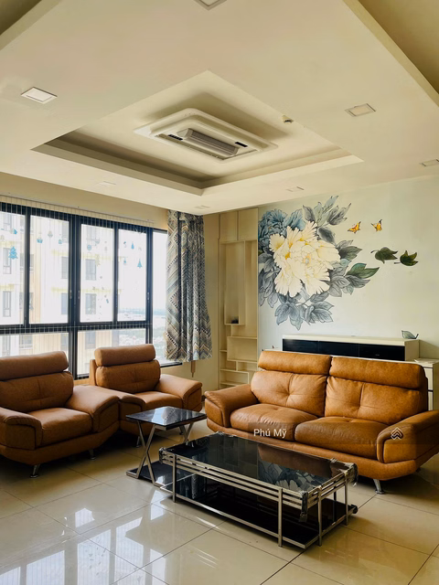 The Era Town apartment for rent in District 7. 160m2, 3 bedrooms, 3 bathrooms, full interior. Price is only 15.5 million/month