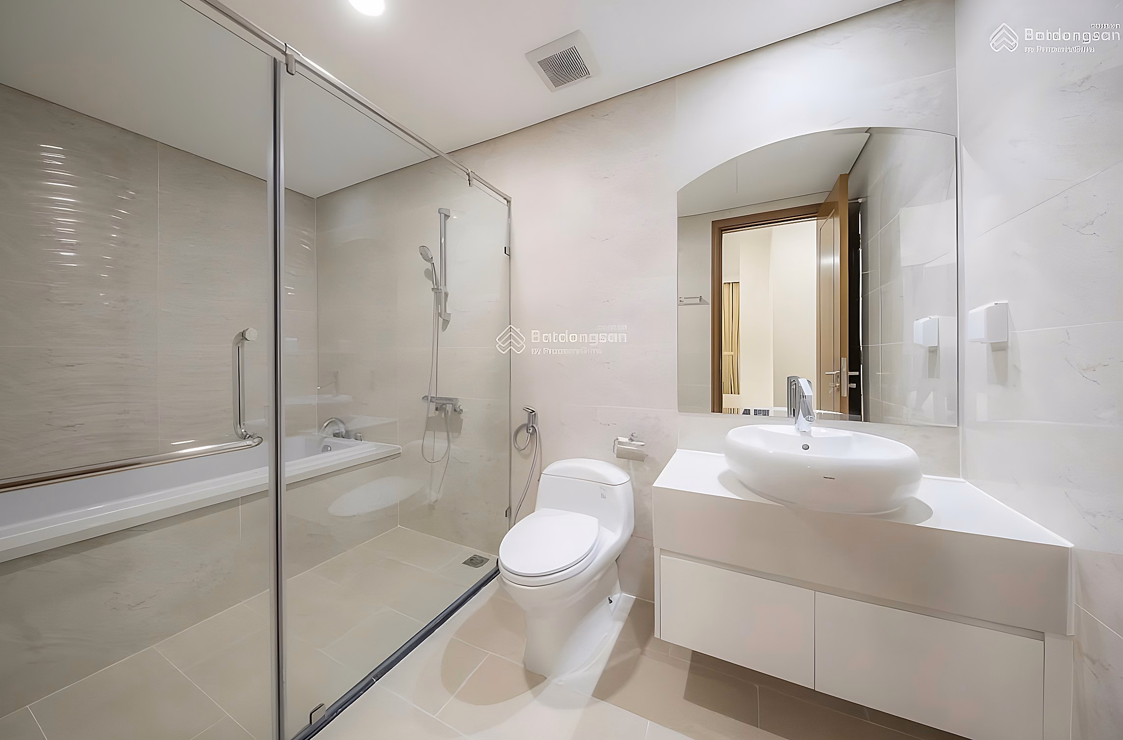 CH Sieu Dep for real sale 54m2 /2 bedrooms, 2 billion 160 with separate book / 80% loan / full NT, 0798 367 ***, receive 100% new house