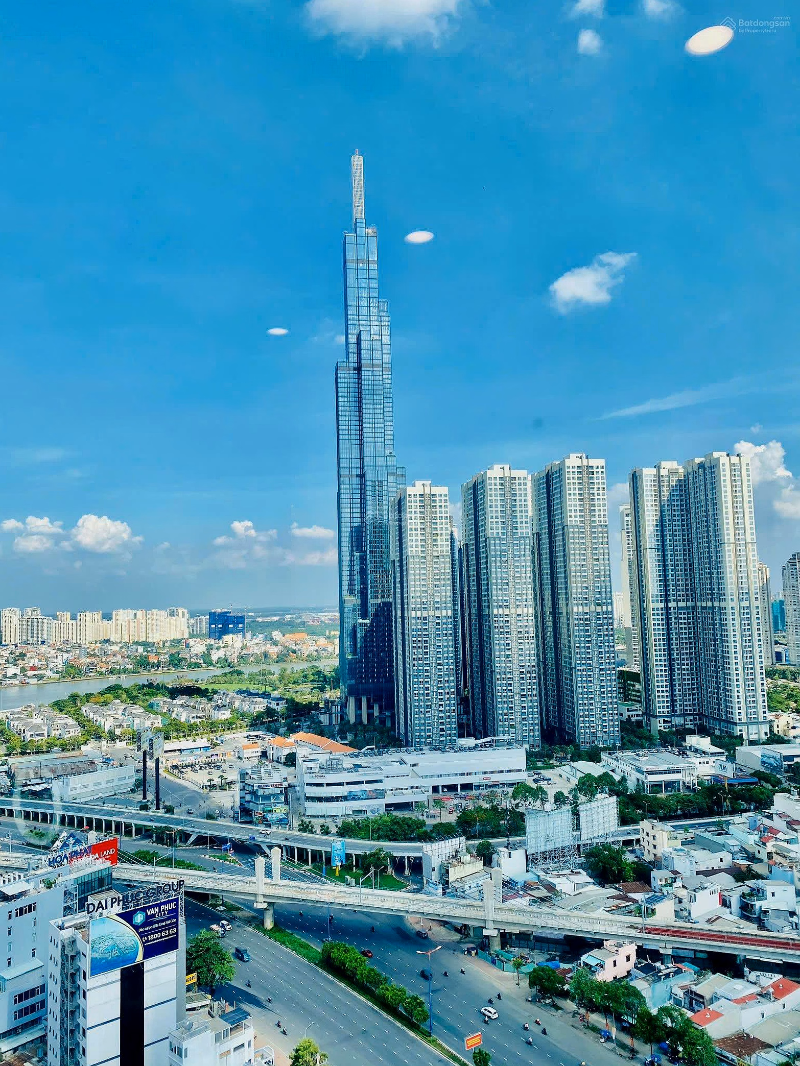 Urgent sale 2 bedroom corner apartment, 101m2, Pearl Plaza, fully furnished, central view - owner's pink book