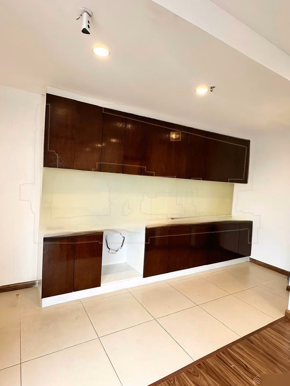 Selling The Golden Palm Le Van Luong apartment 105m2, 11.5 billion VND only with rare goods in Hanoi