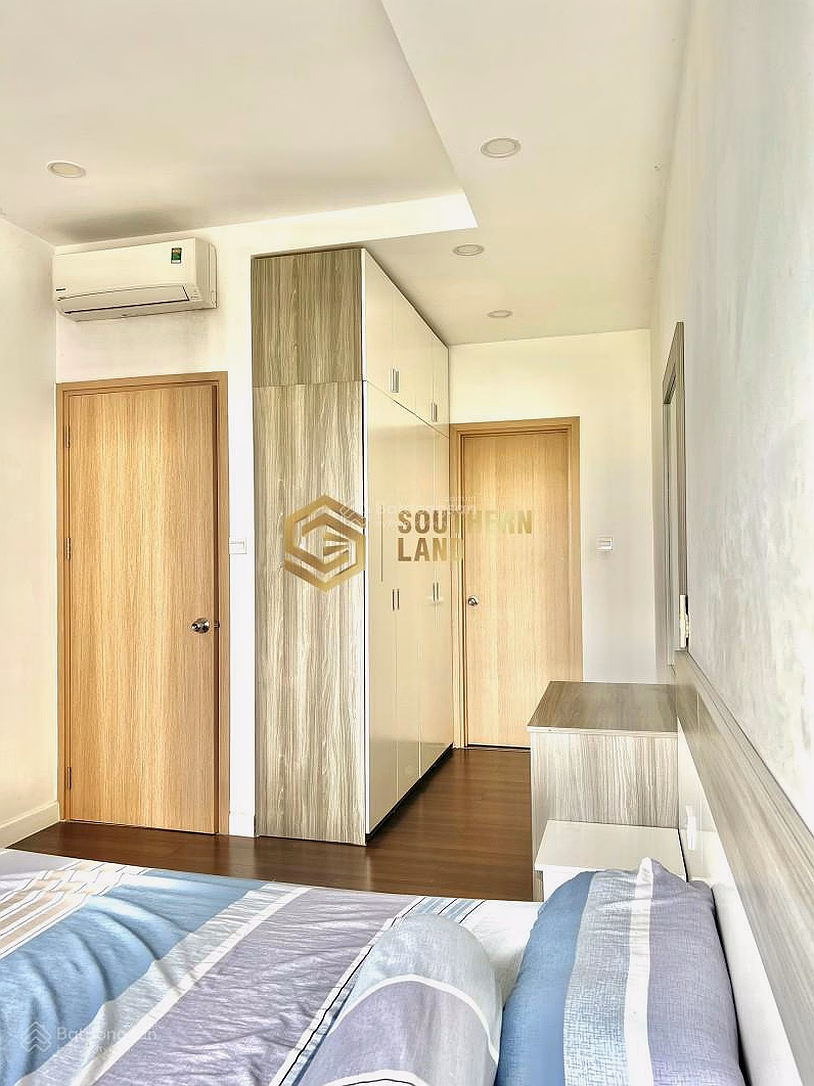 READY CERTIFIED BOOK FOR IMMEDIATE 2BR HOUSE SUPER BEAUTIFUL LANDMARK VIEW - EXTREMELY GOOD PRICE