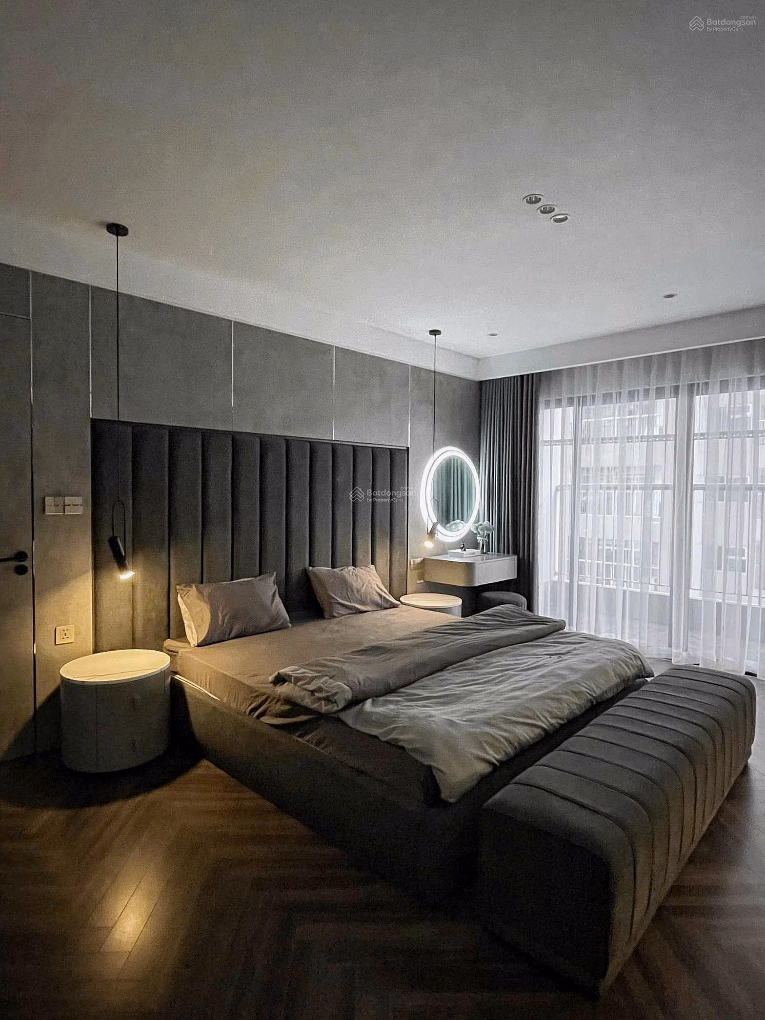I need to sell the 26th floor of Ecolife apartment - 58 To Huu, 3 bedrooms 111m2, vacant house, red book in hand