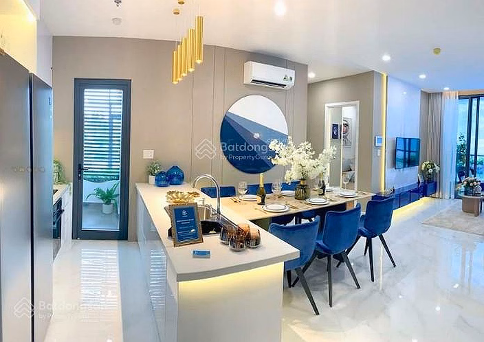 (Standard news) MT Pham Van Dong CH 50m2/2 bedrooms offered NT 2 billion SHR to buy immediately, see immediately. 0794 818 ***