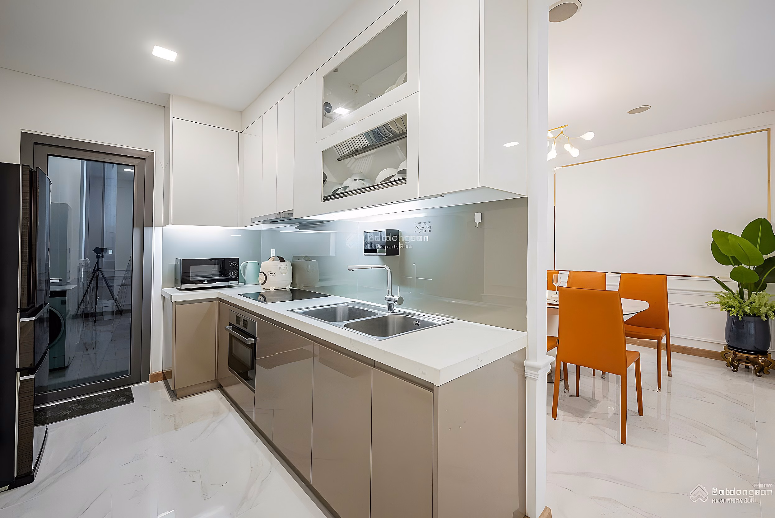 Super good price to start from - Best deal 2026 Vinhomes-basket of 1-4 bedroom apartments. Shocking price, owner sends urgent sale 0922 565 ***