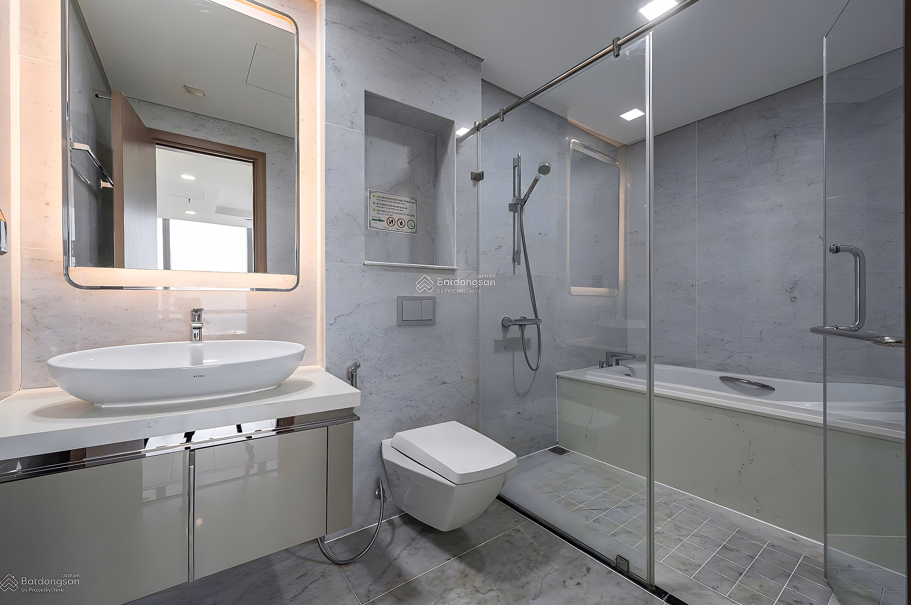 Super good price to start from - Best deal 2026 Vinhomes-basket of 1-4 bedroom apartments. Shocking price, owner sends urgent sale 0922 565 ***