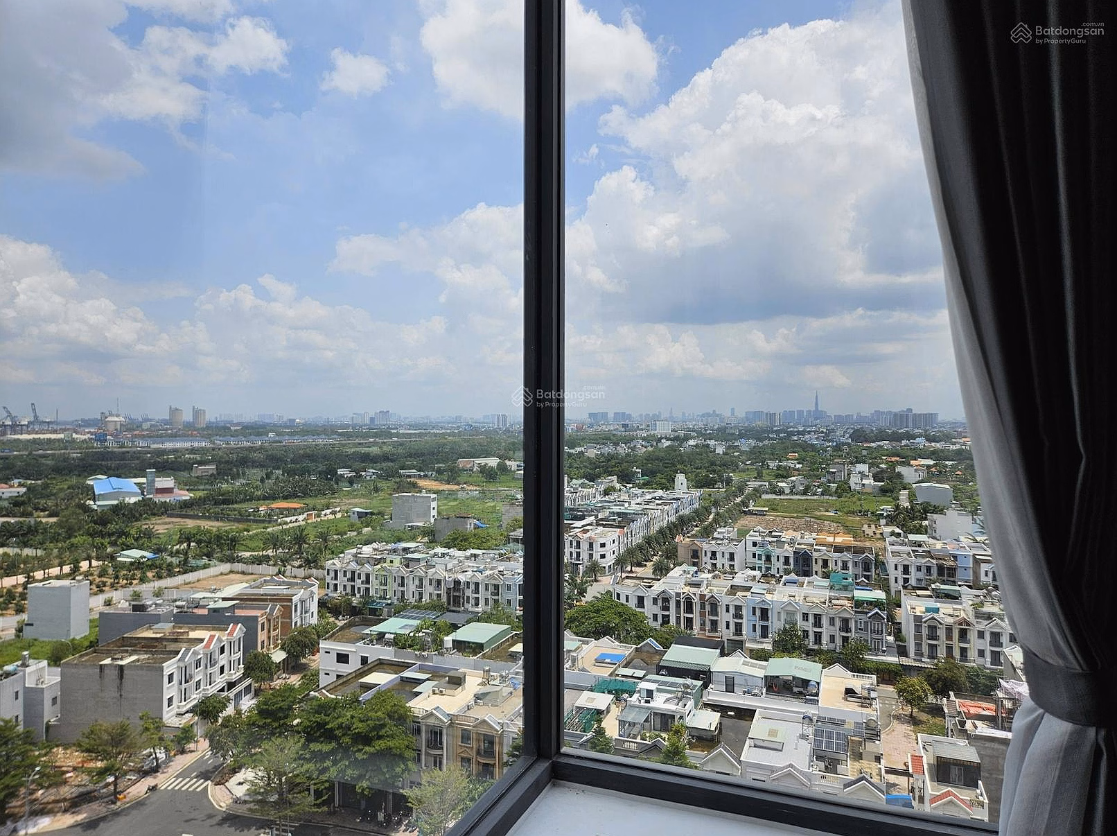Buy directly from investors - 15% discount. Officetel 60m² - 2.76 billion - 1 bedroom + 3.5 billion - 2 bedrooms 3.9 billion - 3 bedrooms 5.3 billion