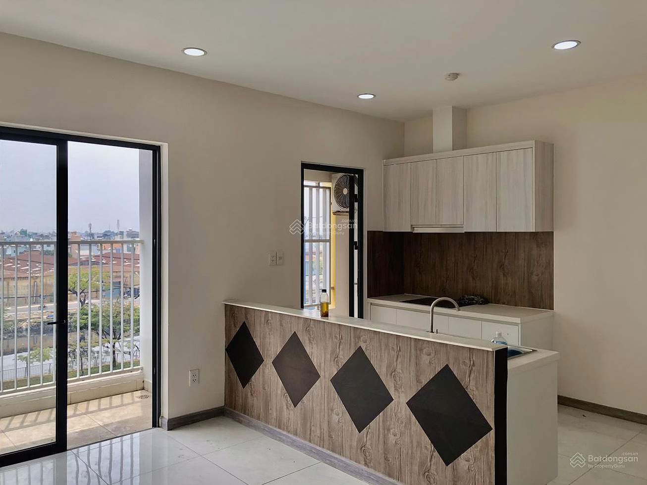 Selling 3-room apartment C/C Viva Q6, good price, owner willing to see the house 24/7*** Tho