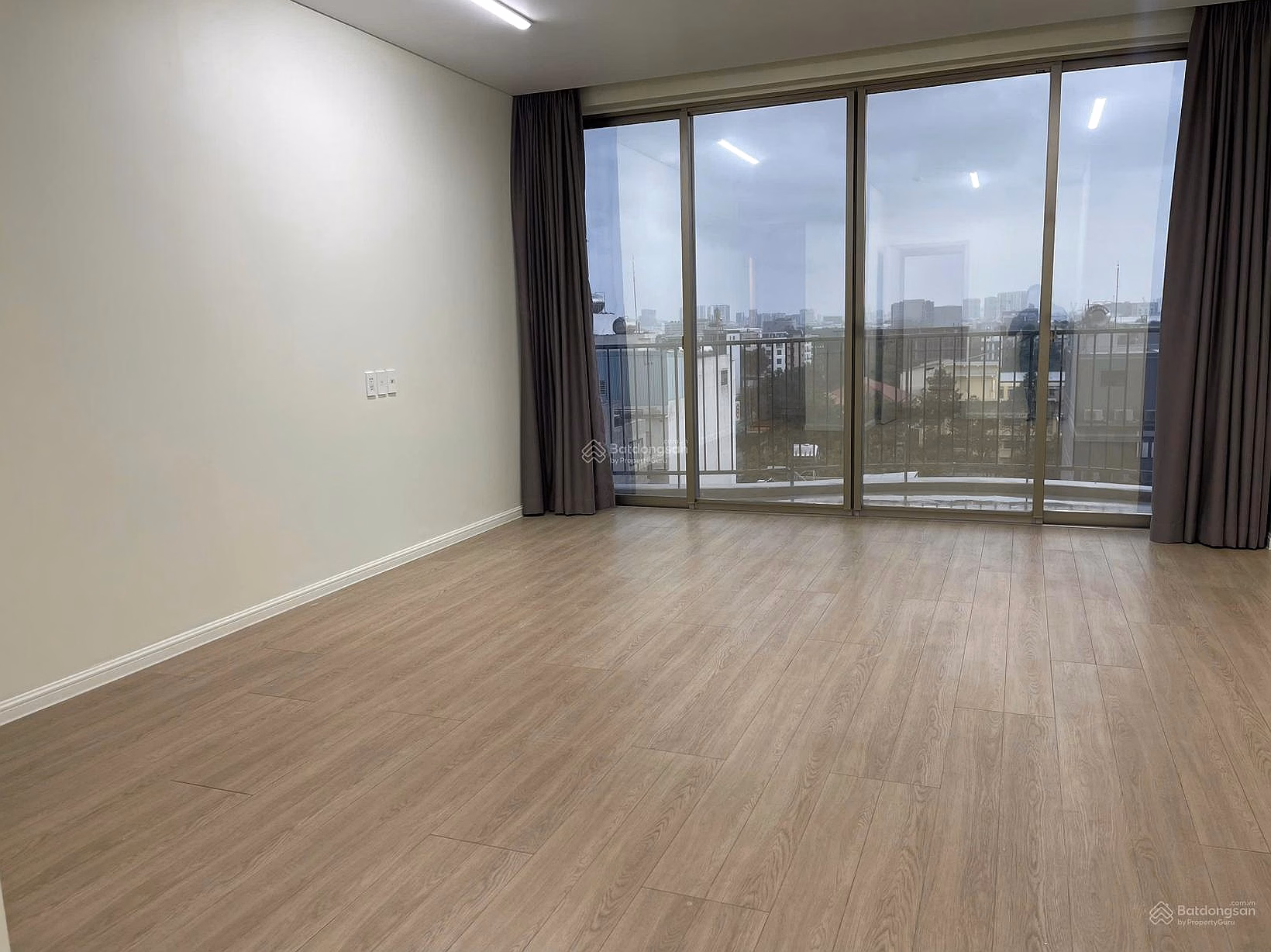 Duplex apartment - Waterina Suites 234m2, 7m high ceiling, 2 master rooms price only 19.5 billion***