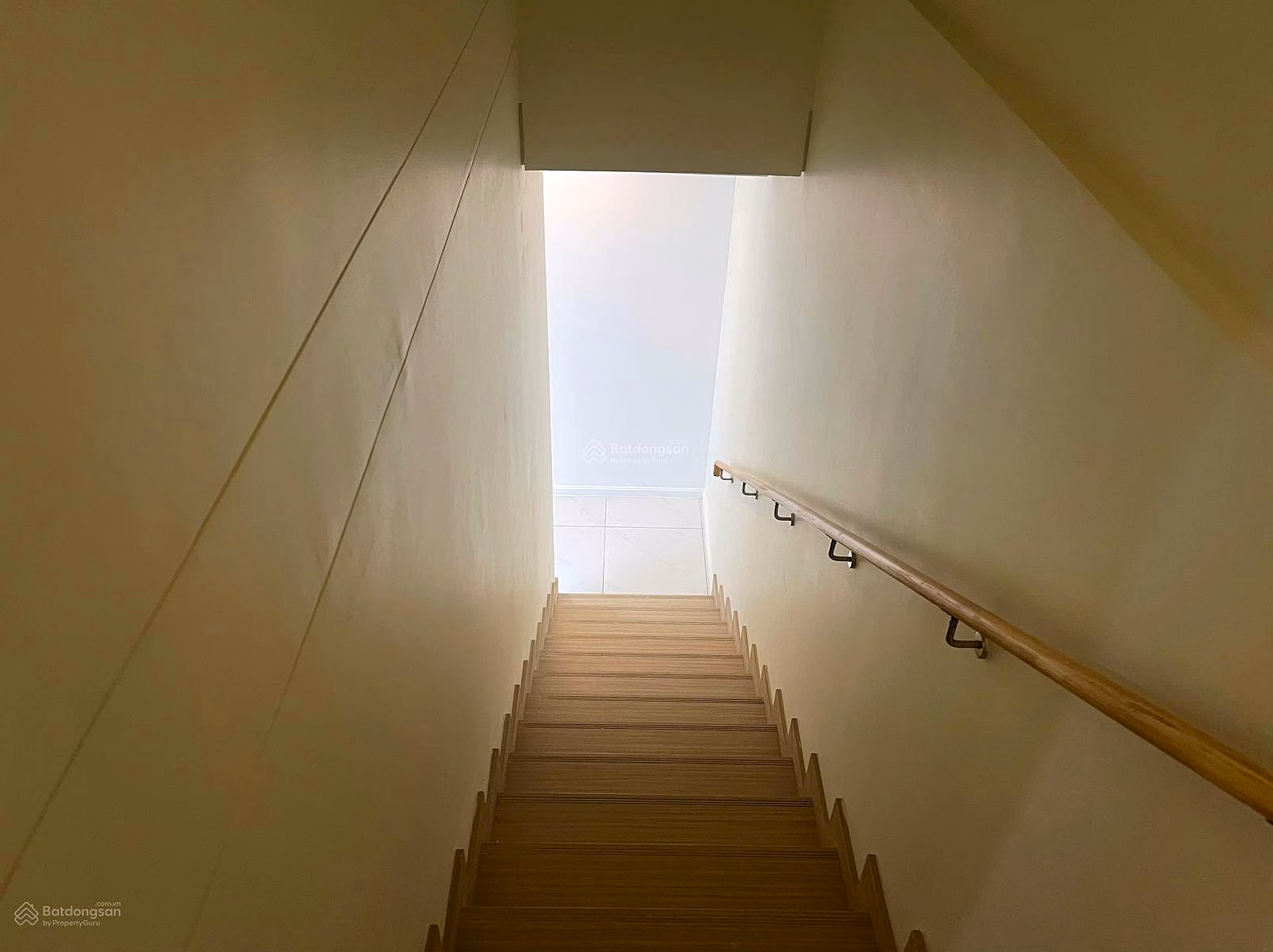 Duplex apartment - Waterina Suites 234m2, 7m high ceiling, 2 master rooms price only 19.5 billion***