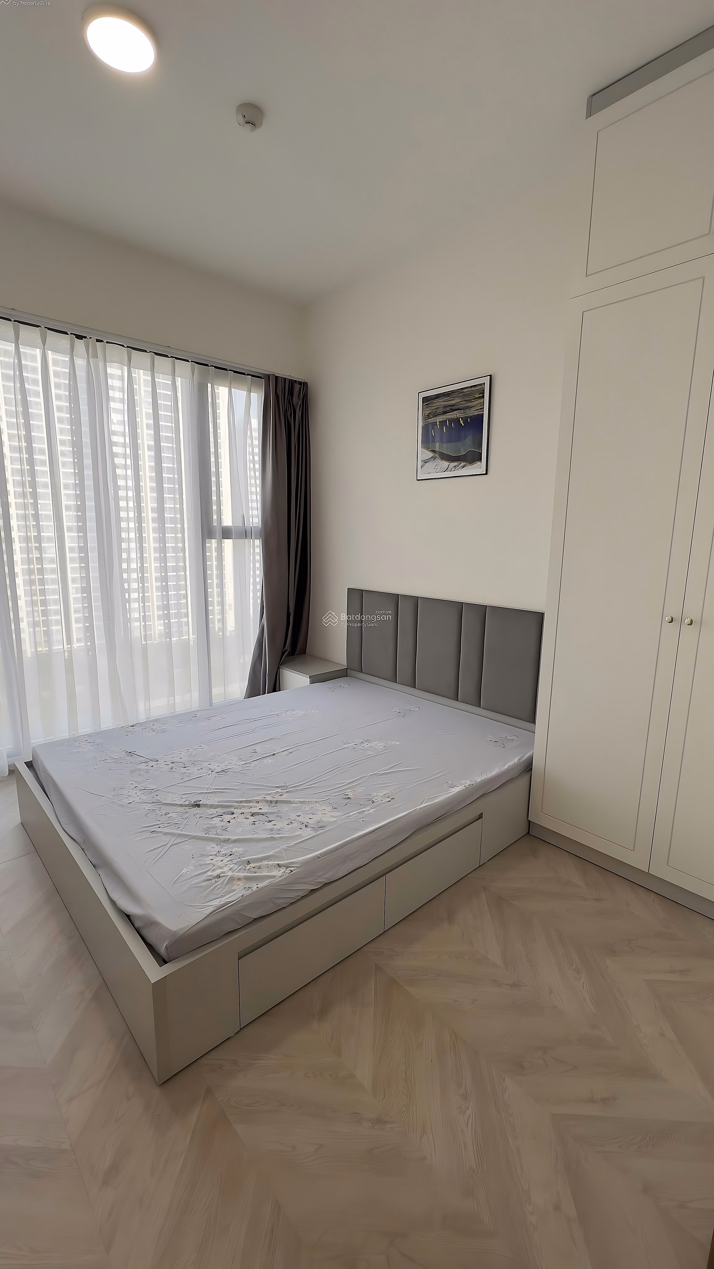 Selling Masteri Center Point apartment, 2 bedrooms fully furnished, with super good price book