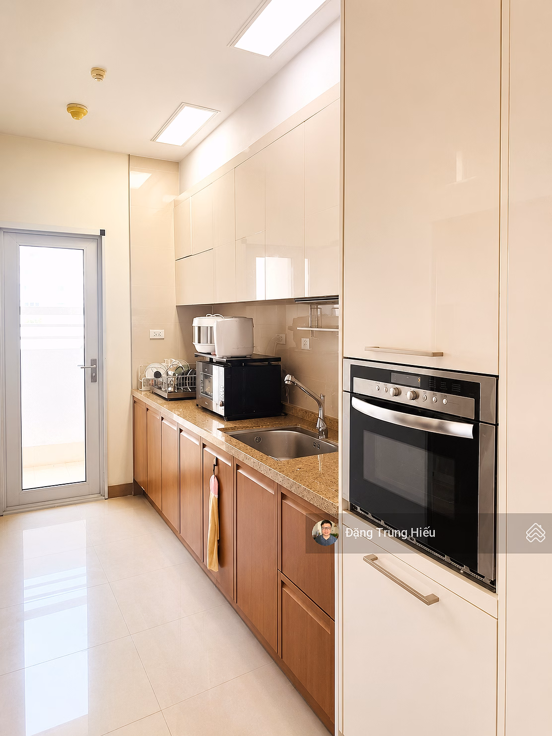 Urgent Sale! My Dinh view apartment 3N2WC - 128m2 - luxury apartment RR 3.5 x Bac An Khanh - about 8 billion
