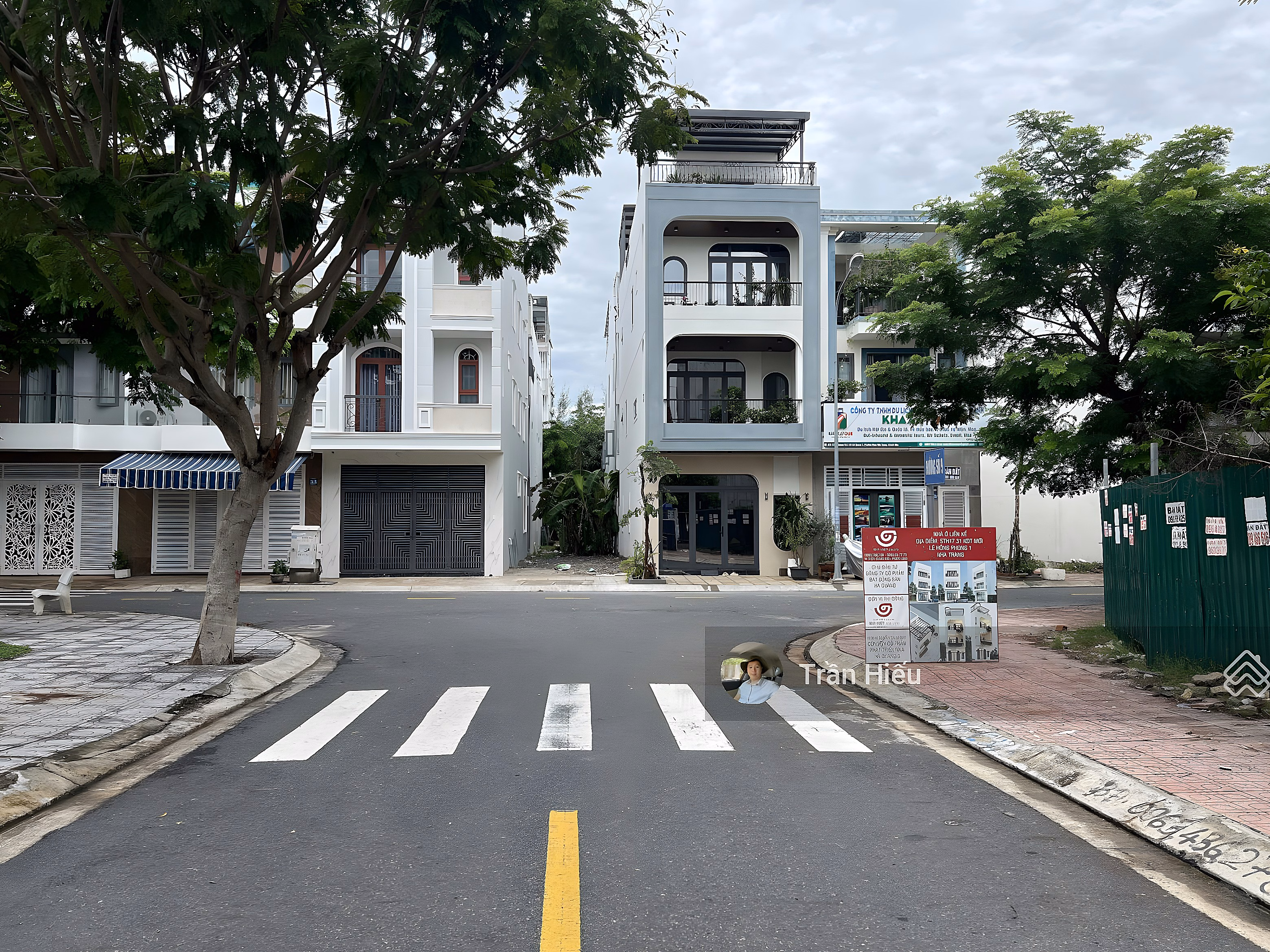 Super nice corner lot facing a cool park - Affordable price Ha Quang urban area 1. Lock completed construction and issue a book