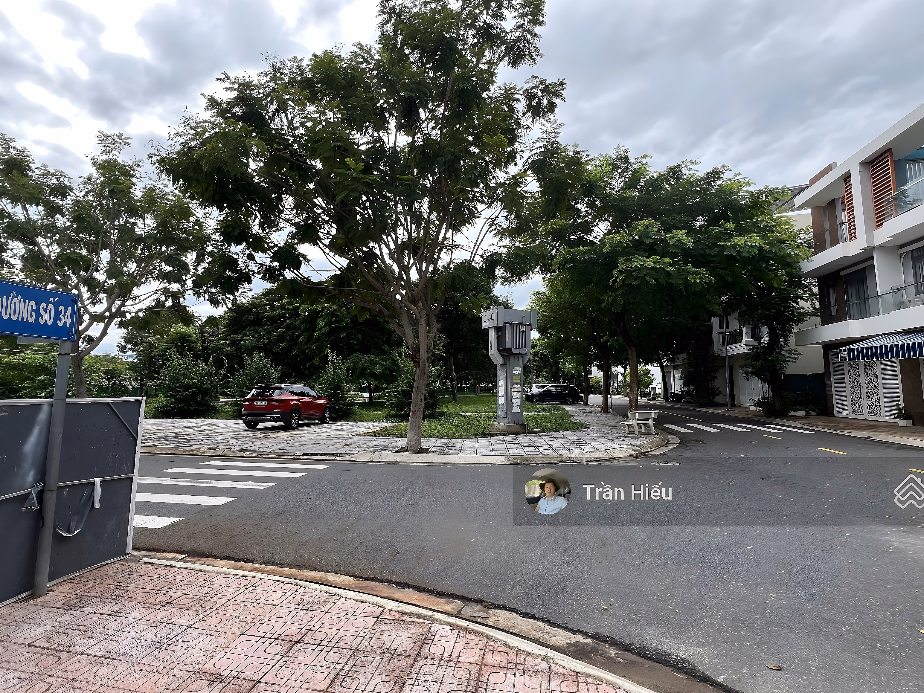 Super nice corner lot facing a cool park - Affordable price Ha Quang urban area 1. Lock completed construction and issue a book