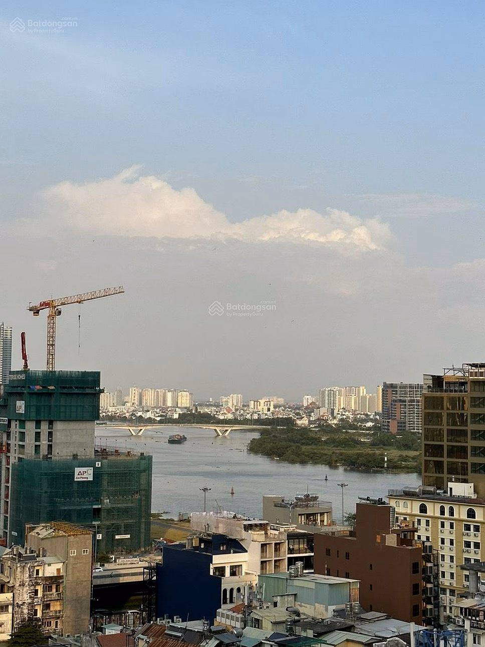 Selling 3-bedroom apartment 123m2 The Lancaster HCM District 1 - river view and Bason bridge - long-term pink book
