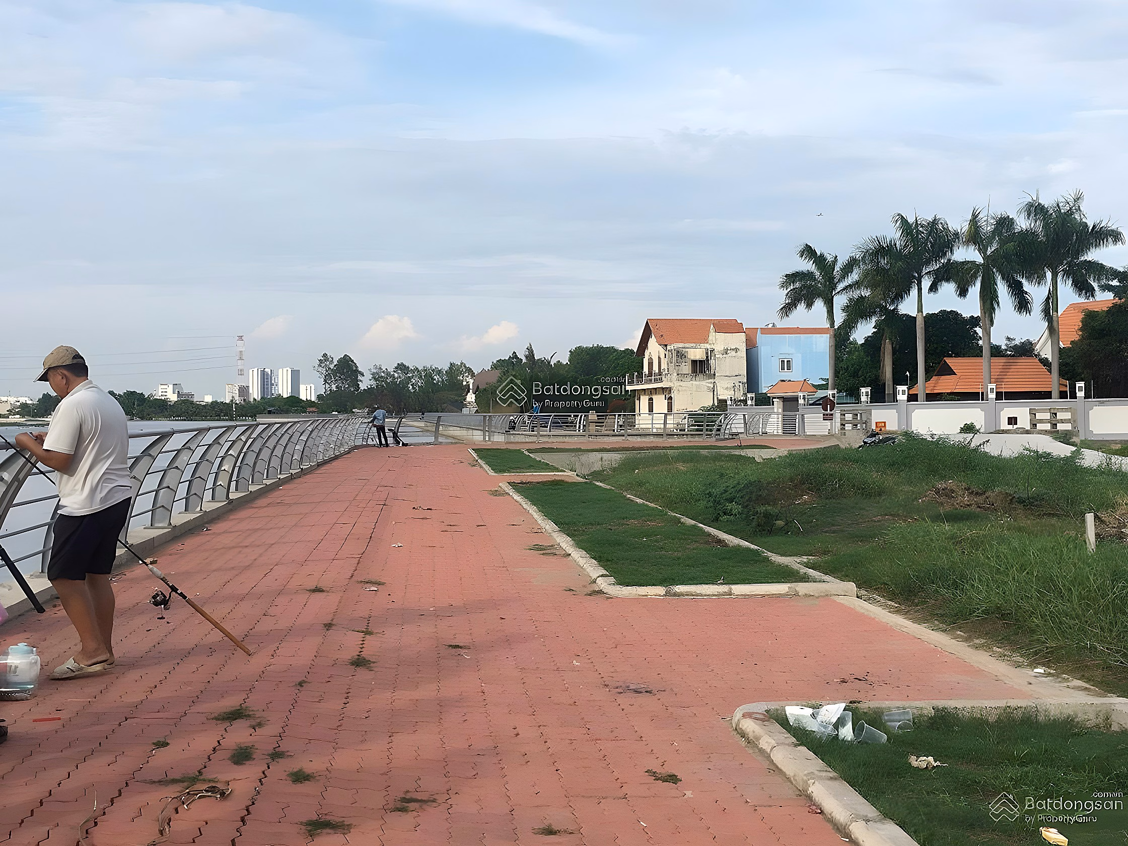 The owner sells residential land in Hiep Binh Chanh, Thu Duc 7x18m, blooming, best price on the market