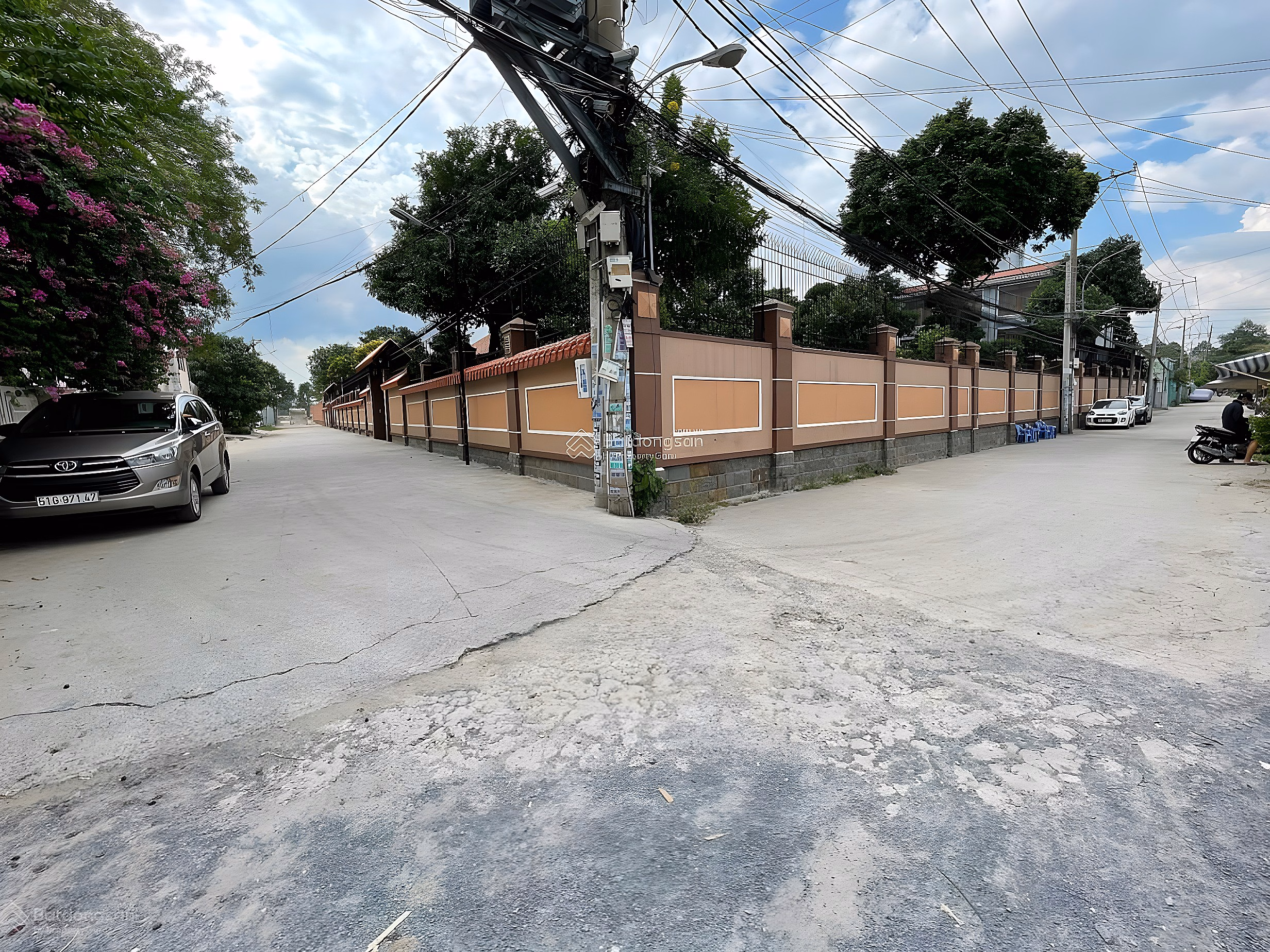 The owner sells residential land in Hiep Binh Chanh, Thu Duc 7x18m, blooming, best price on the market