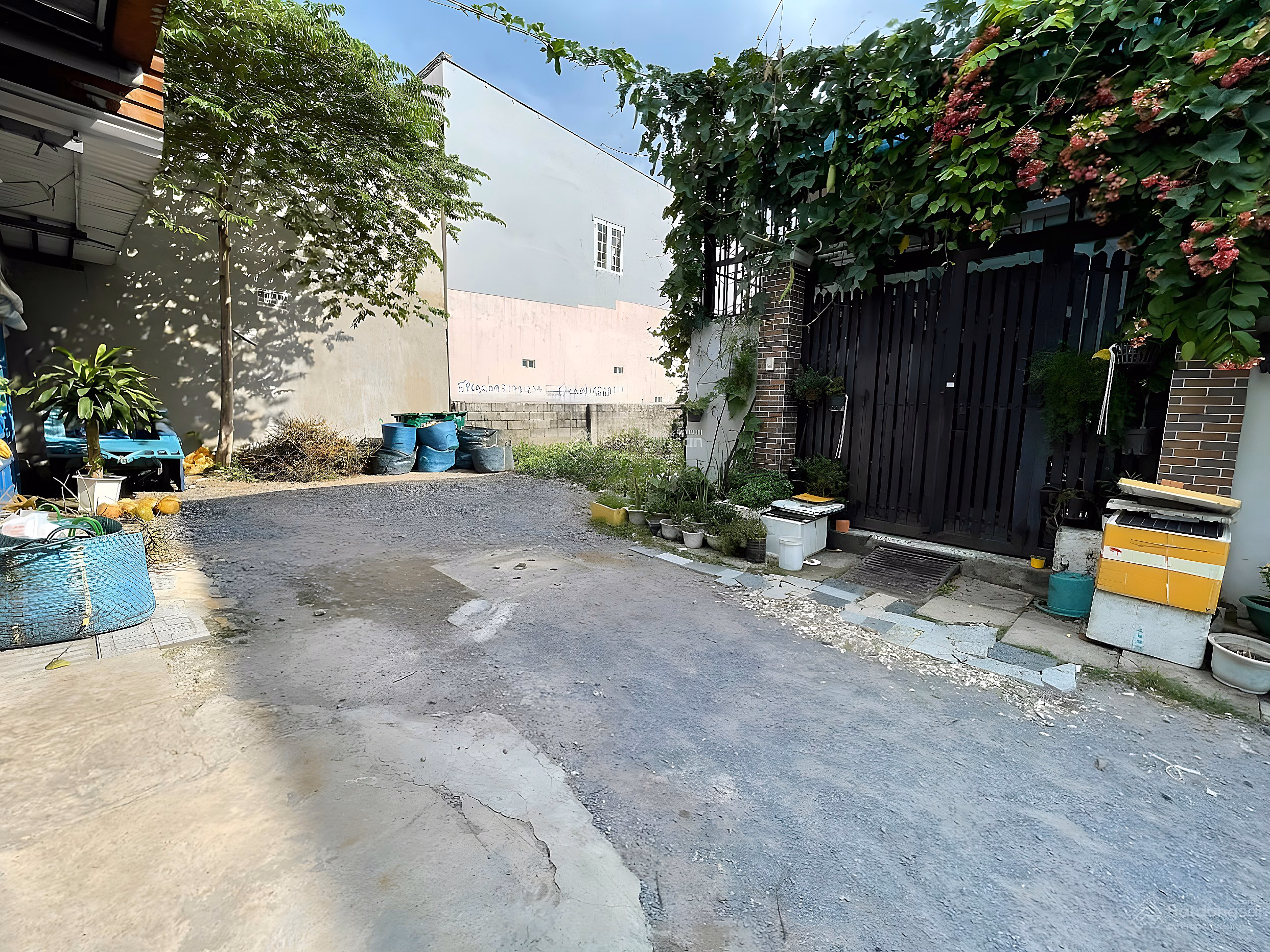 The owner sells residential land in Hiep Binh Chanh, Thu Duc 7x18m, blooming, best price on the market