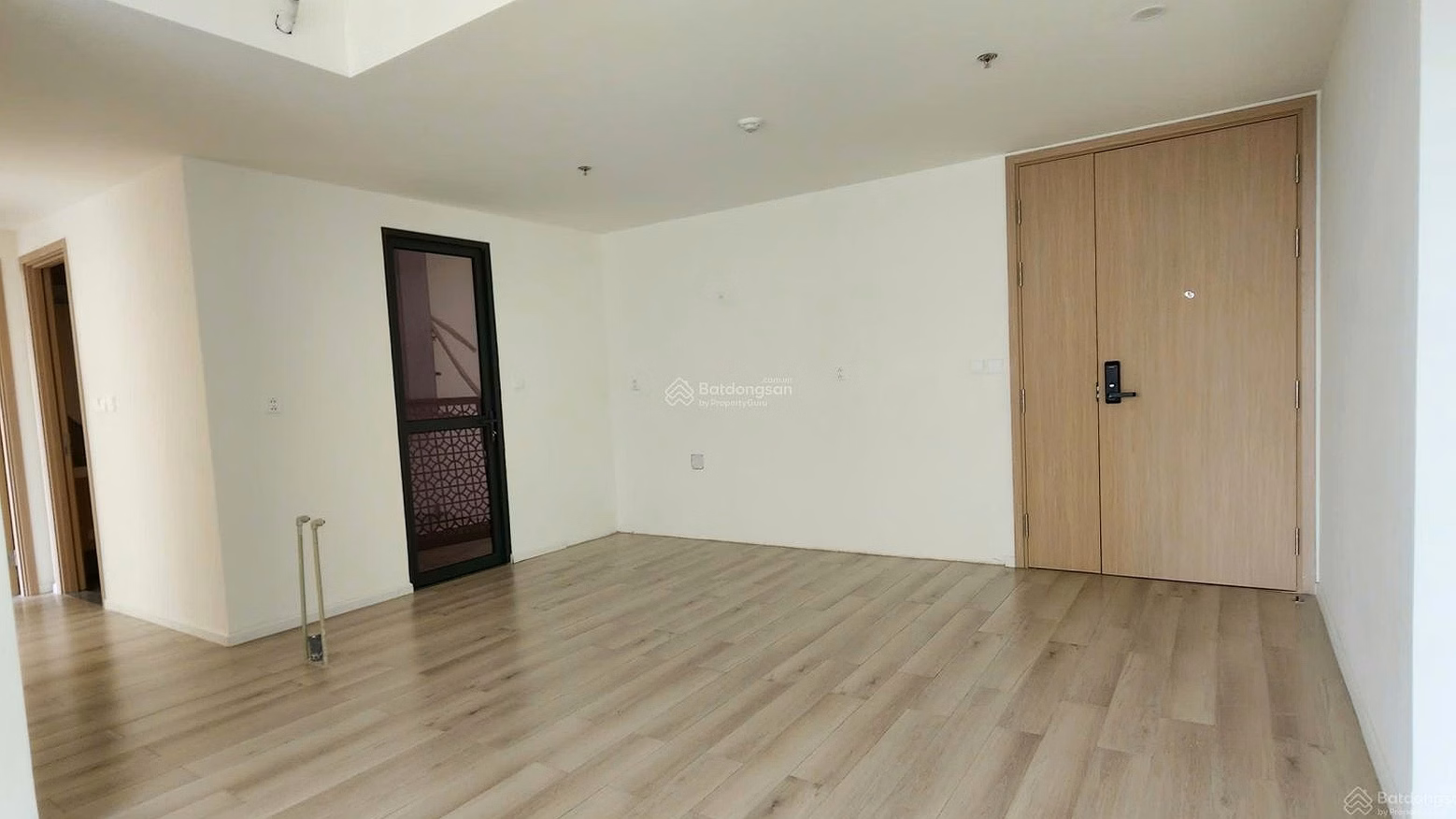2-bedroom apartment Tower D - pool view - only 4.25 billion all in - middle floor Lumiere Boulevard, receive housing immediately