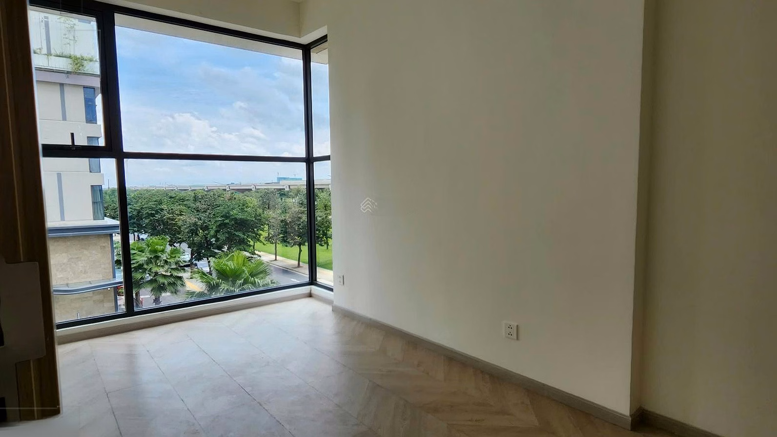 2-bedroom apartment Tower D - pool view - only 4.25 billion all in - middle floor Lumiere Boulevard, receive housing immediately