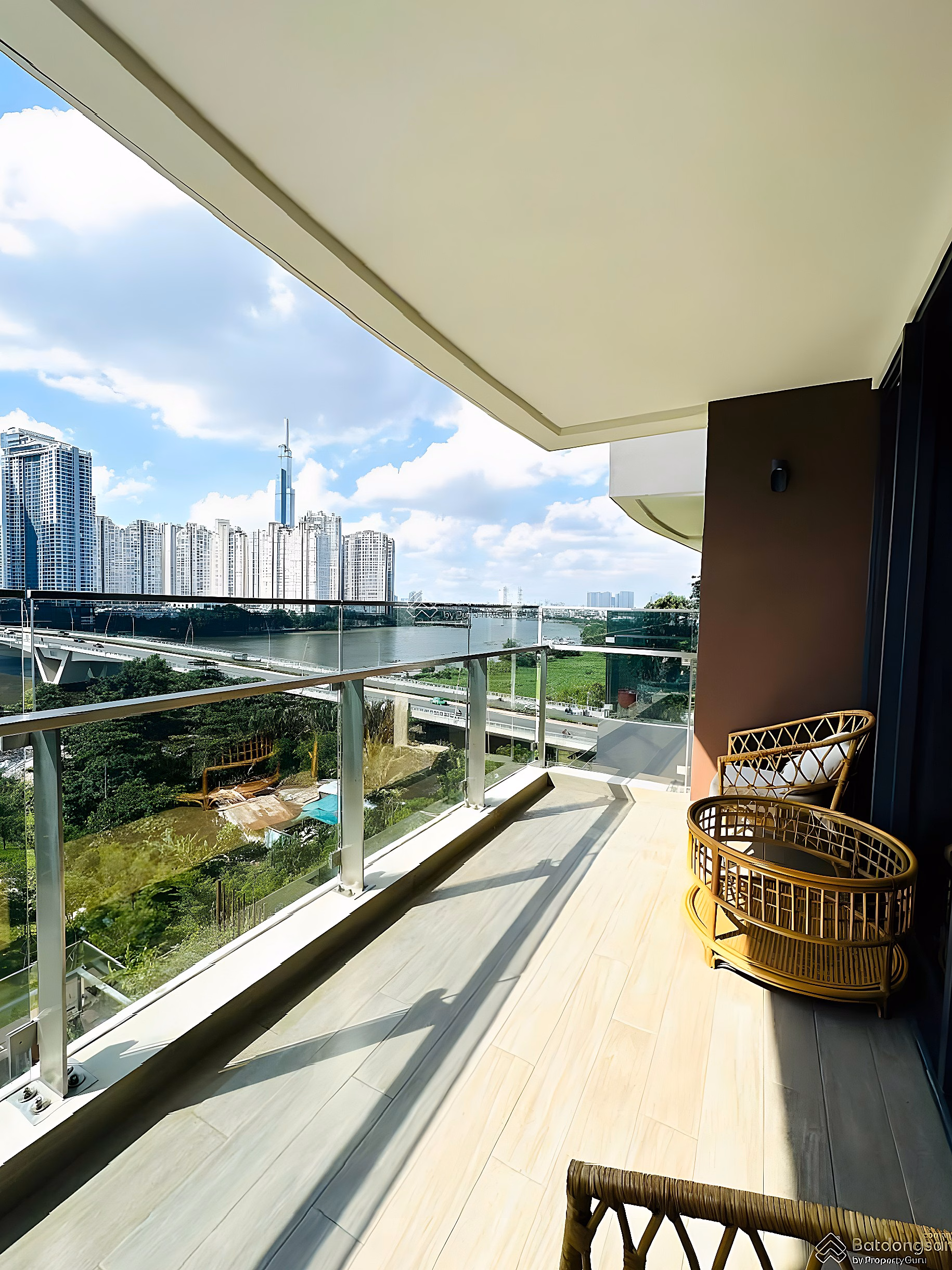The River Thu Thiem CC apartment for sale (1 bedroom-11.5 billion) (2 bedroom-17 billion) (3 bedroom-28 billion) (4 bedroom-60 billion) (Pent-100 billion)
