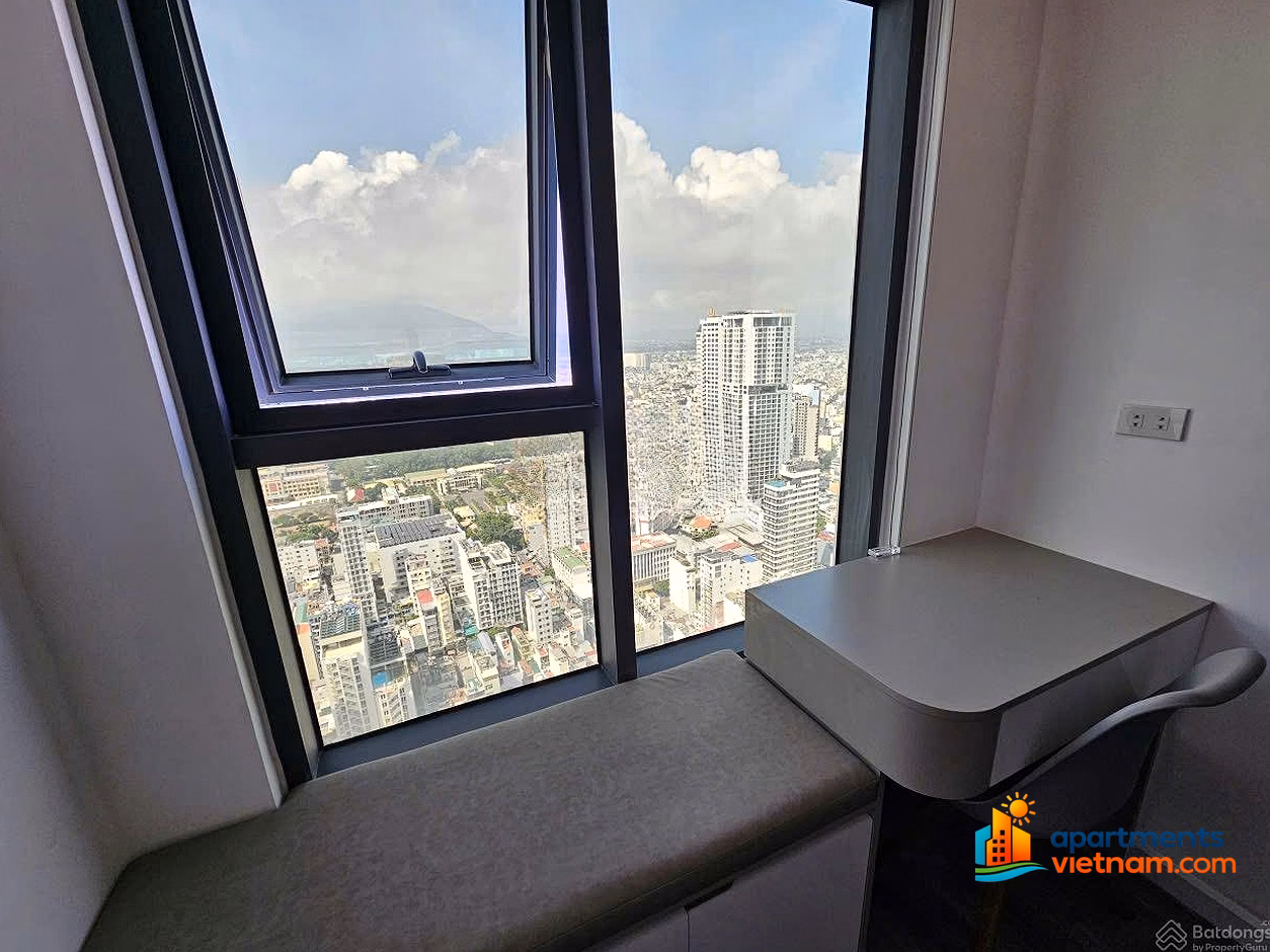 Beautiful city view studio apartment for sale right in the center of Nha Trang city, 60 Tran Phu, only 2 billion,650
