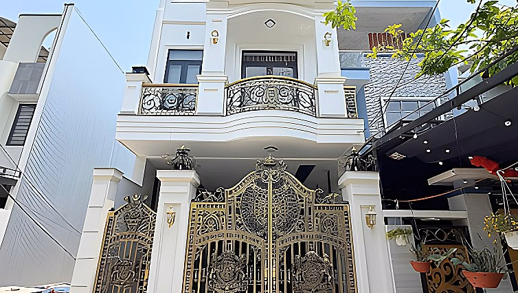 Corner house for rent with 02 frontages, house number  Bui Tan Dien