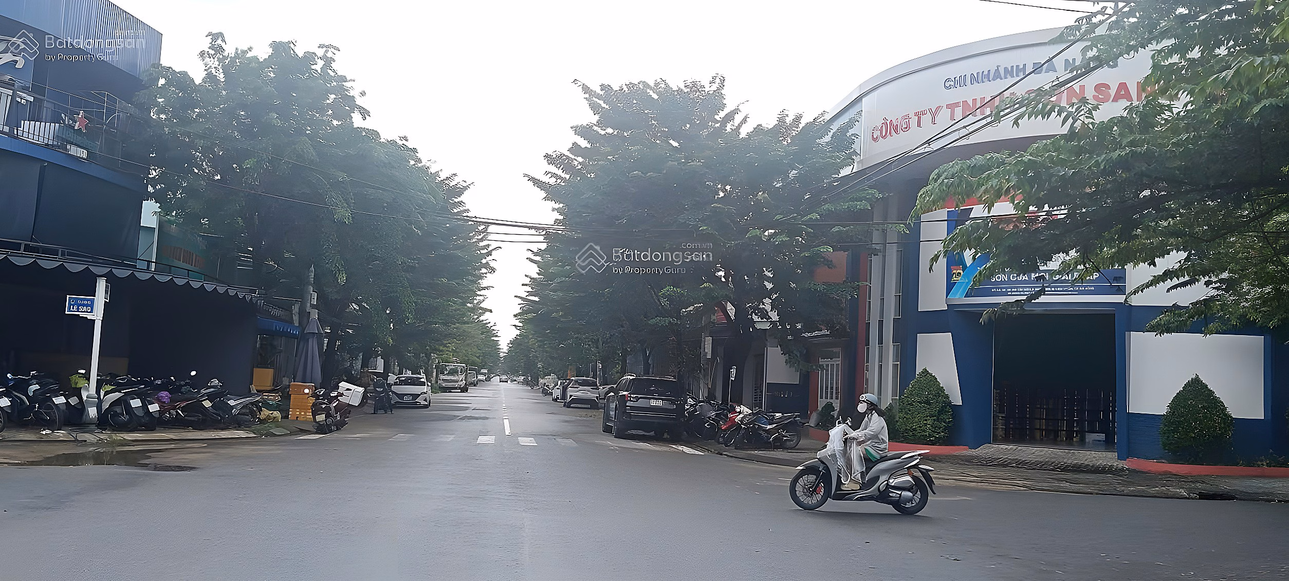 Corner house for rent with 02 frontages, house number  Bui Tan Dien