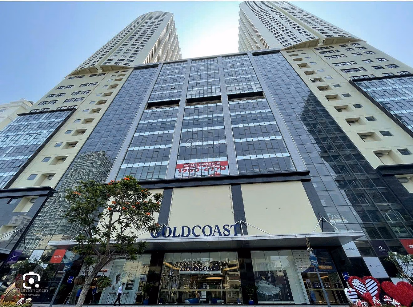 RARE - 2BR, 2WC GOLDCOAST apartment right at the City Center, just a few steps from the beach, for rent for 18 million/month, only 7.5 billion