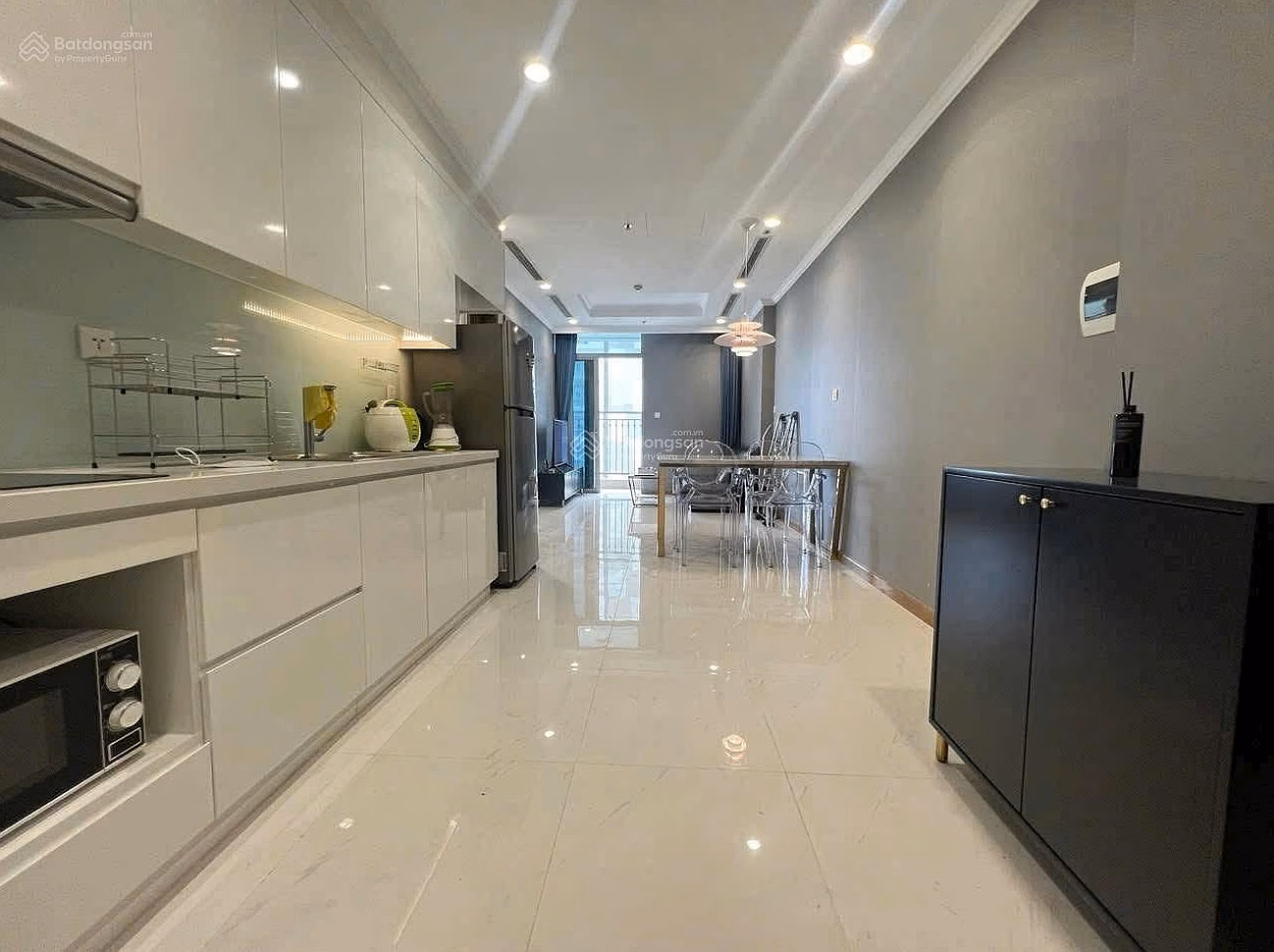 Selling apartment 1 bedroom, 1 bathroom, 50m2, 7.2 billion with pink book at Vinhomes Central Park