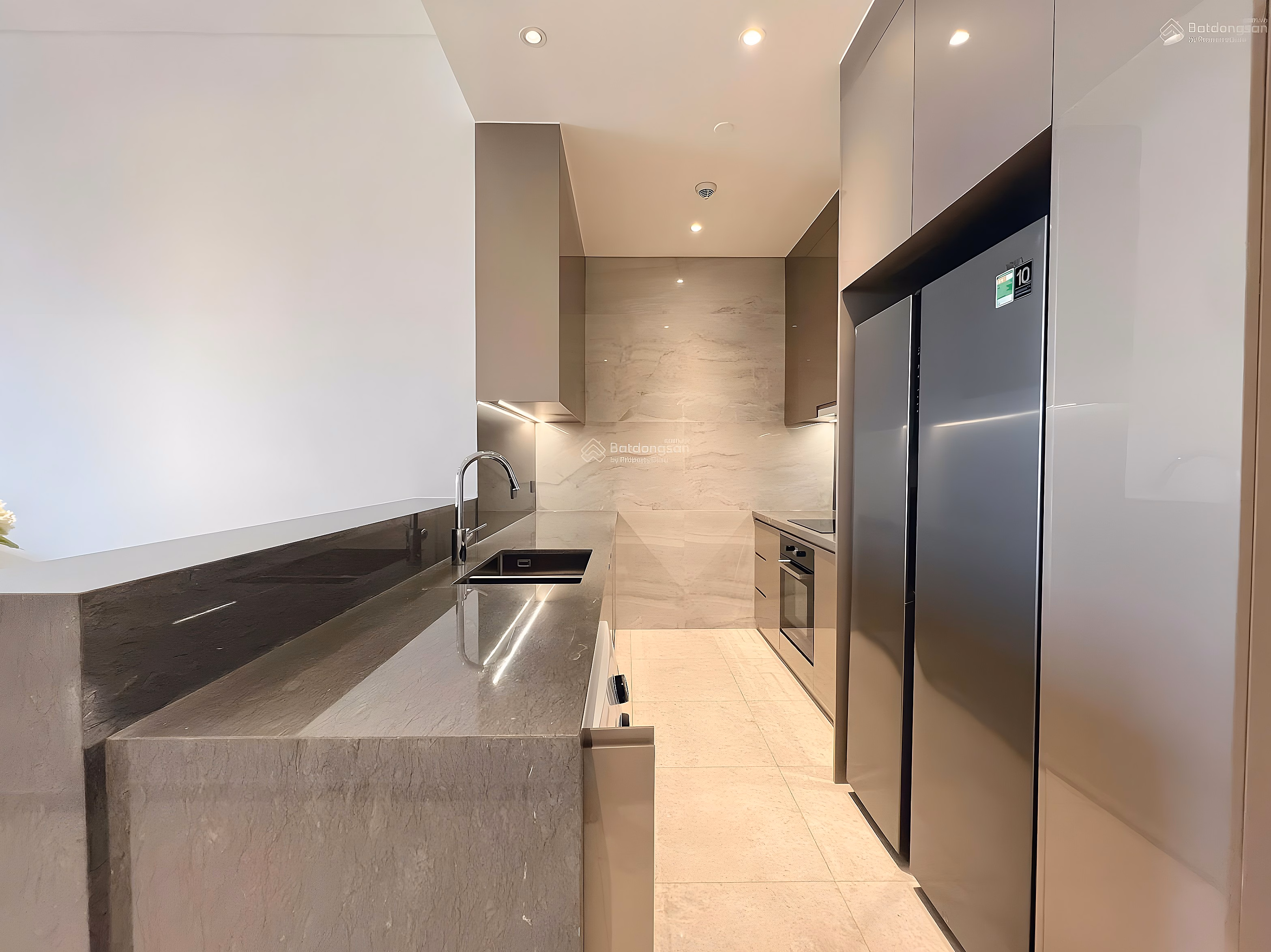Selling 2-bedroom apartment, area 74m2 at The Marq District 1, price: 15.3 billion, LTLA