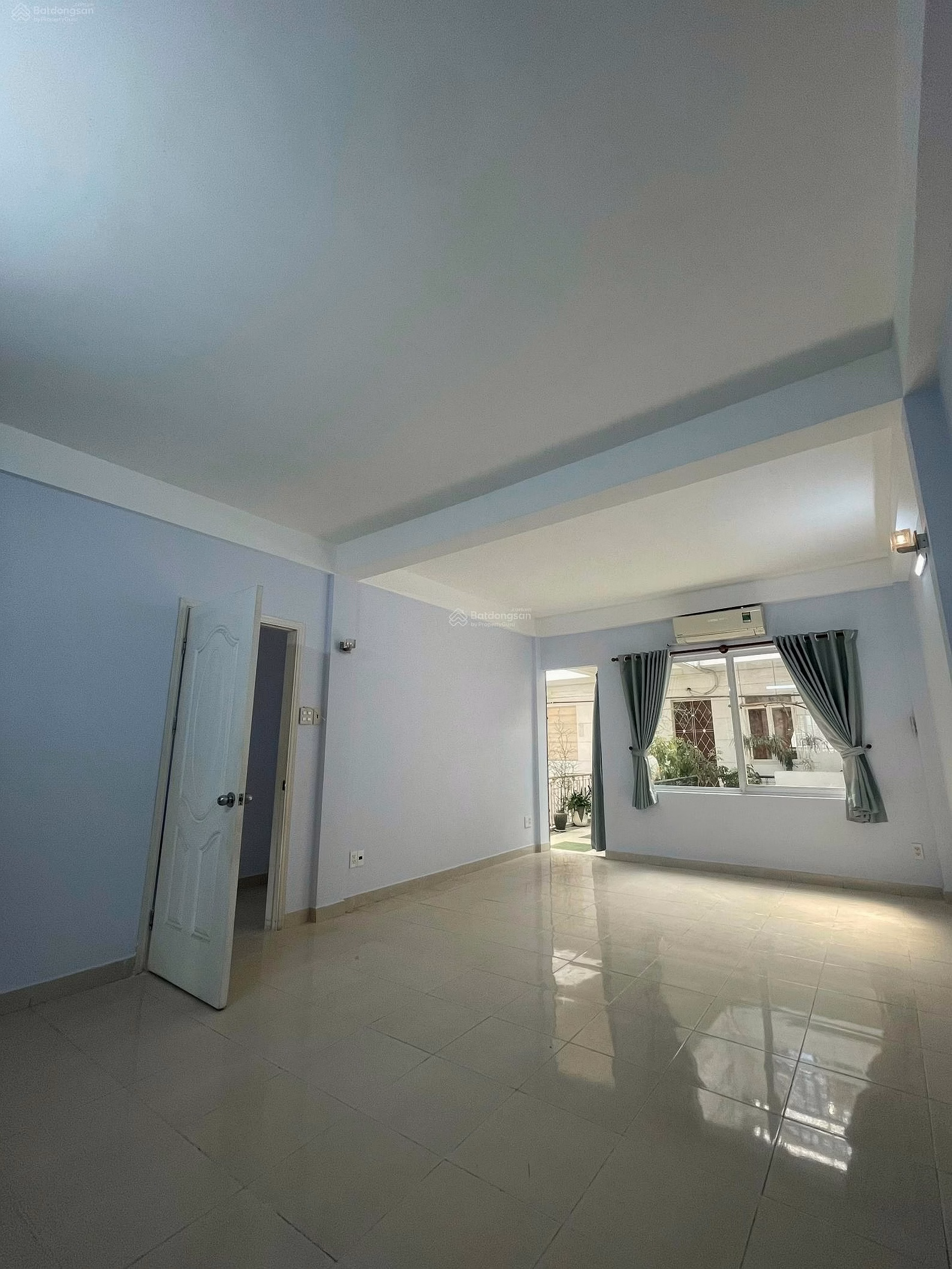 100m2 apartment rental price 27 million/month. New house from Ben Thanh market, 5 minutes from Metro Station - Ben Thanh market