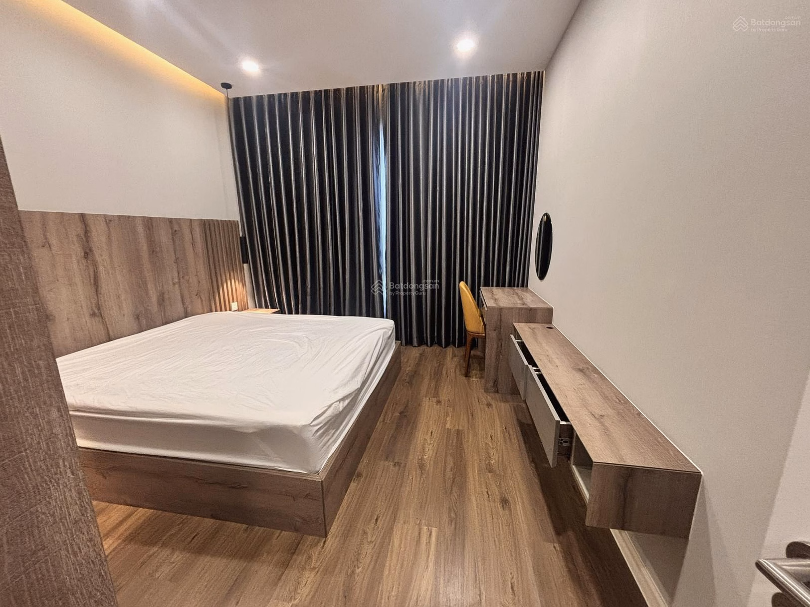 Large 3-bedroom apartment at Estella Heights with direct view of the swimming pool - Full beautiful furniture - Only 90 million/month