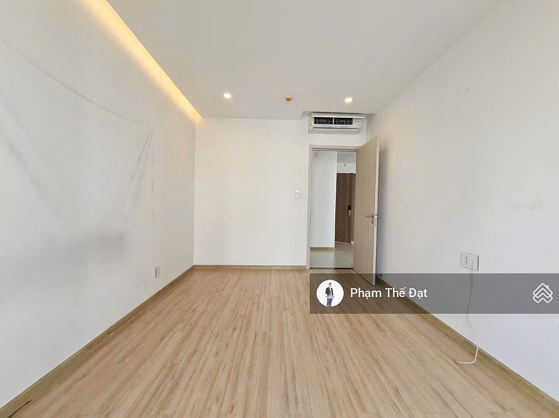 Urgent sale of 117m2 corner apartment, high floor, rare item in New City, priced at 13.8 billion. Mr Dat specializes in New City goods