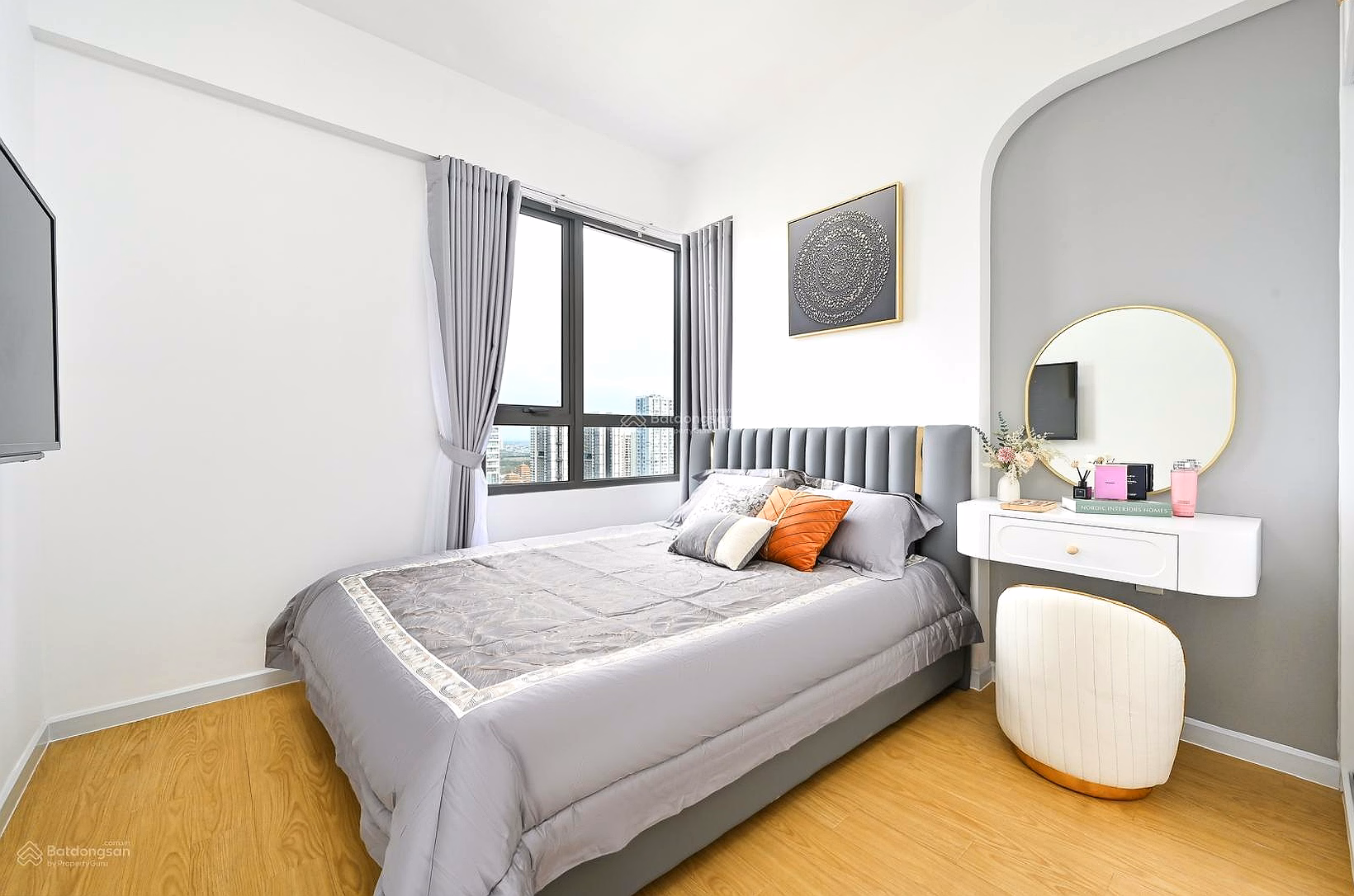 2 bedroom apartment for sale at Masteri Thao Dien, good price 8.9 billion, 77m2, fully furnished***