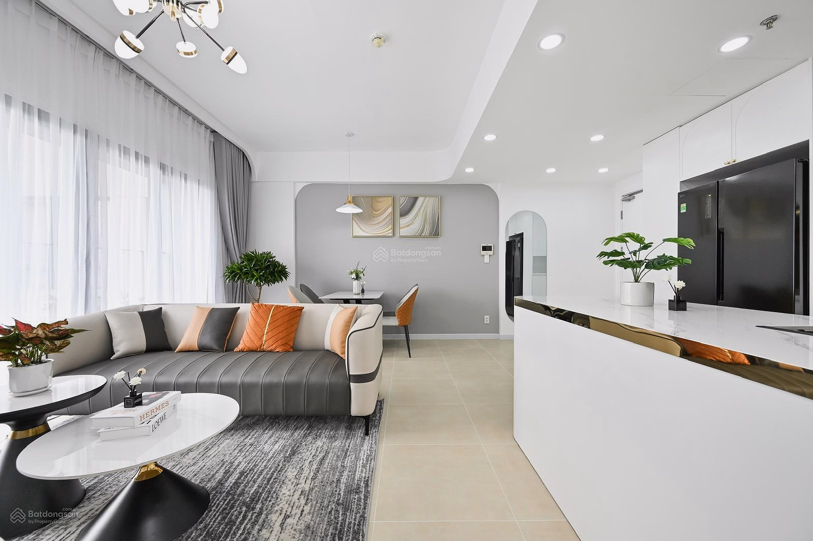 2 bedroom apartment for sale at Masteri Thao Dien, good price 8.9 billion, 77m2, fully furnished***