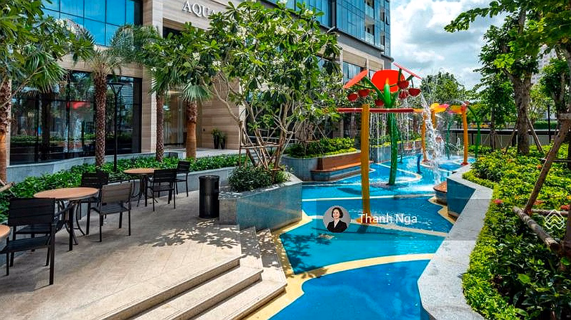 3-bedroom apartment for rent in Vinhomes Golden River Rare arc, good price, VIEW Landmark81, can accommodate 3-7 people