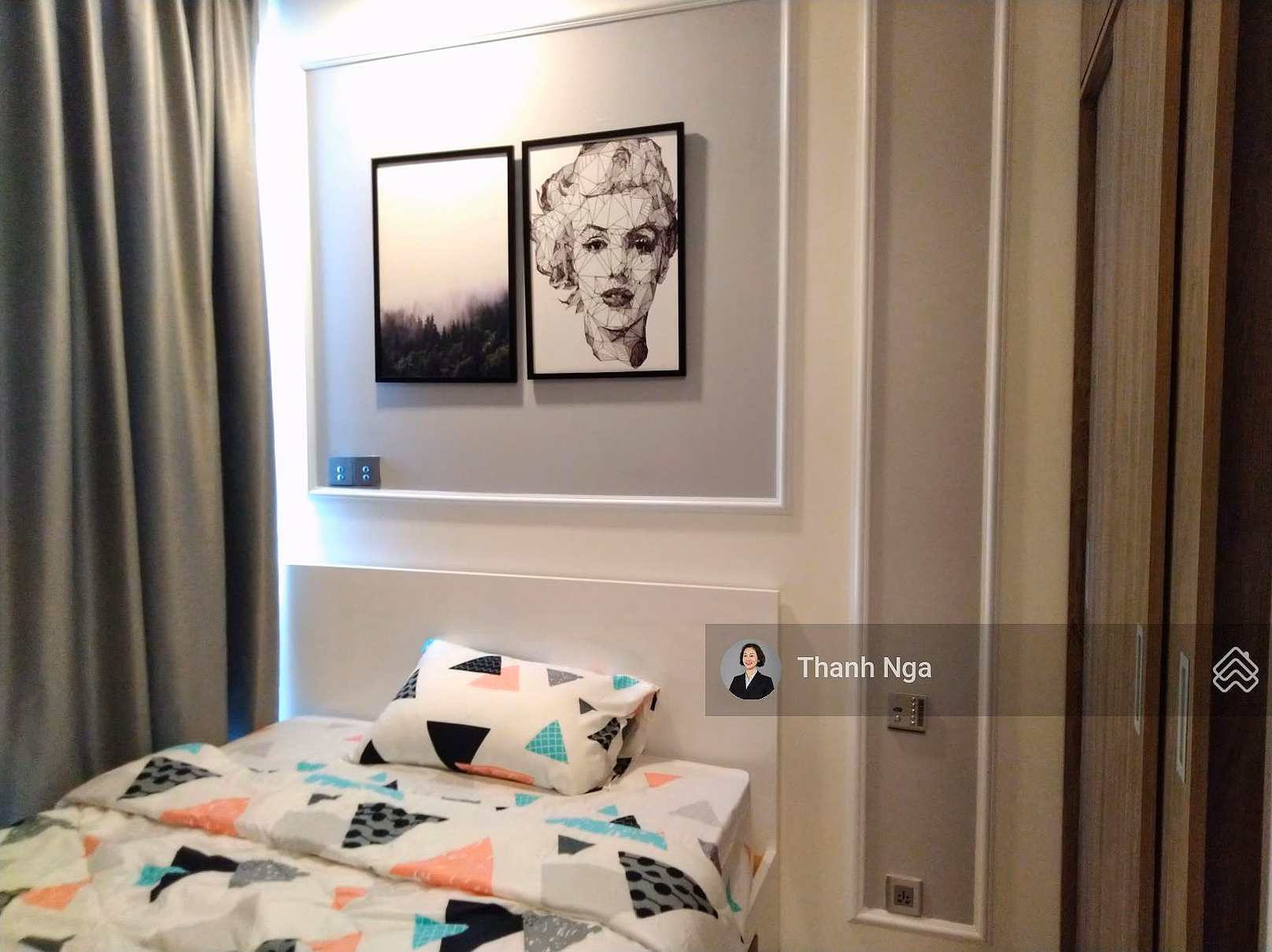 3-bedroom apartment for rent in Vinhomes Golden River Rare arc, good price, VIEW Landmark81, can accommodate 3-7 people